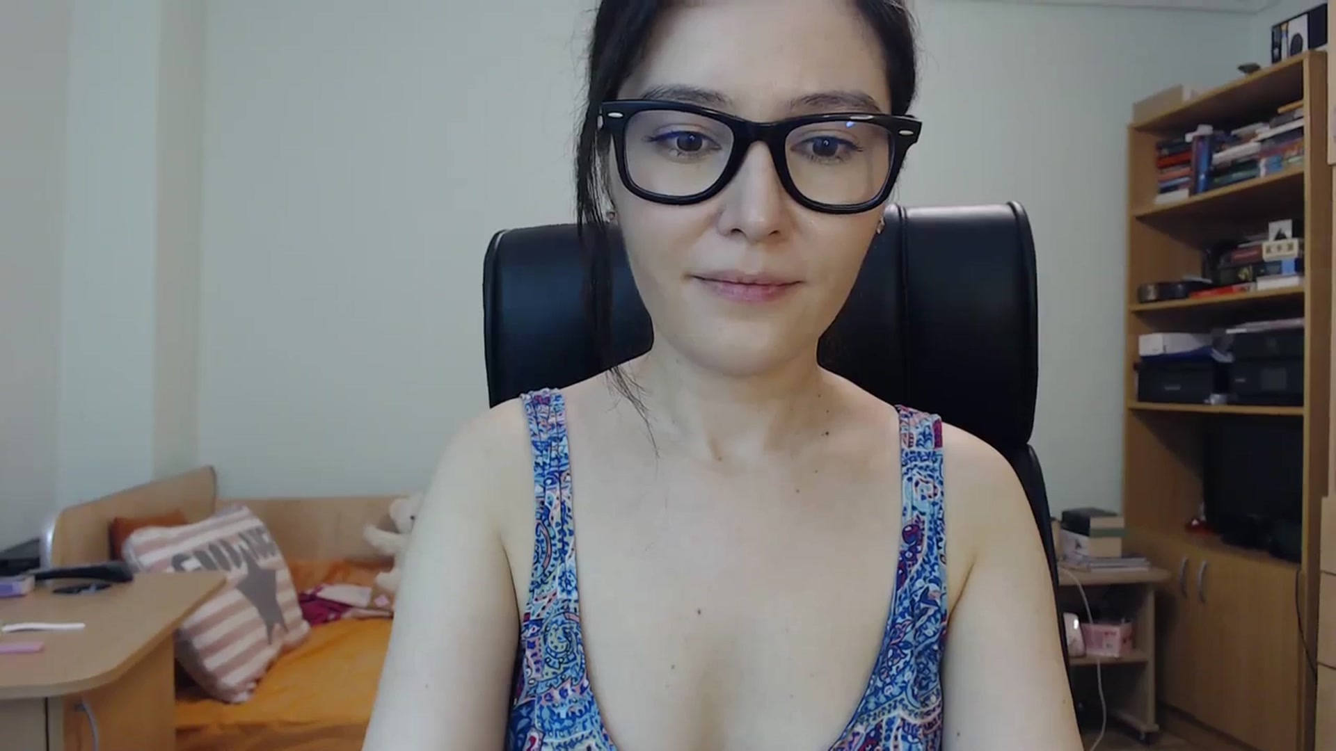 Gallery image thumbnail from SailorJupit3r's myfreecams stream on, 08/23/2023, 19:49 image 3 of 20