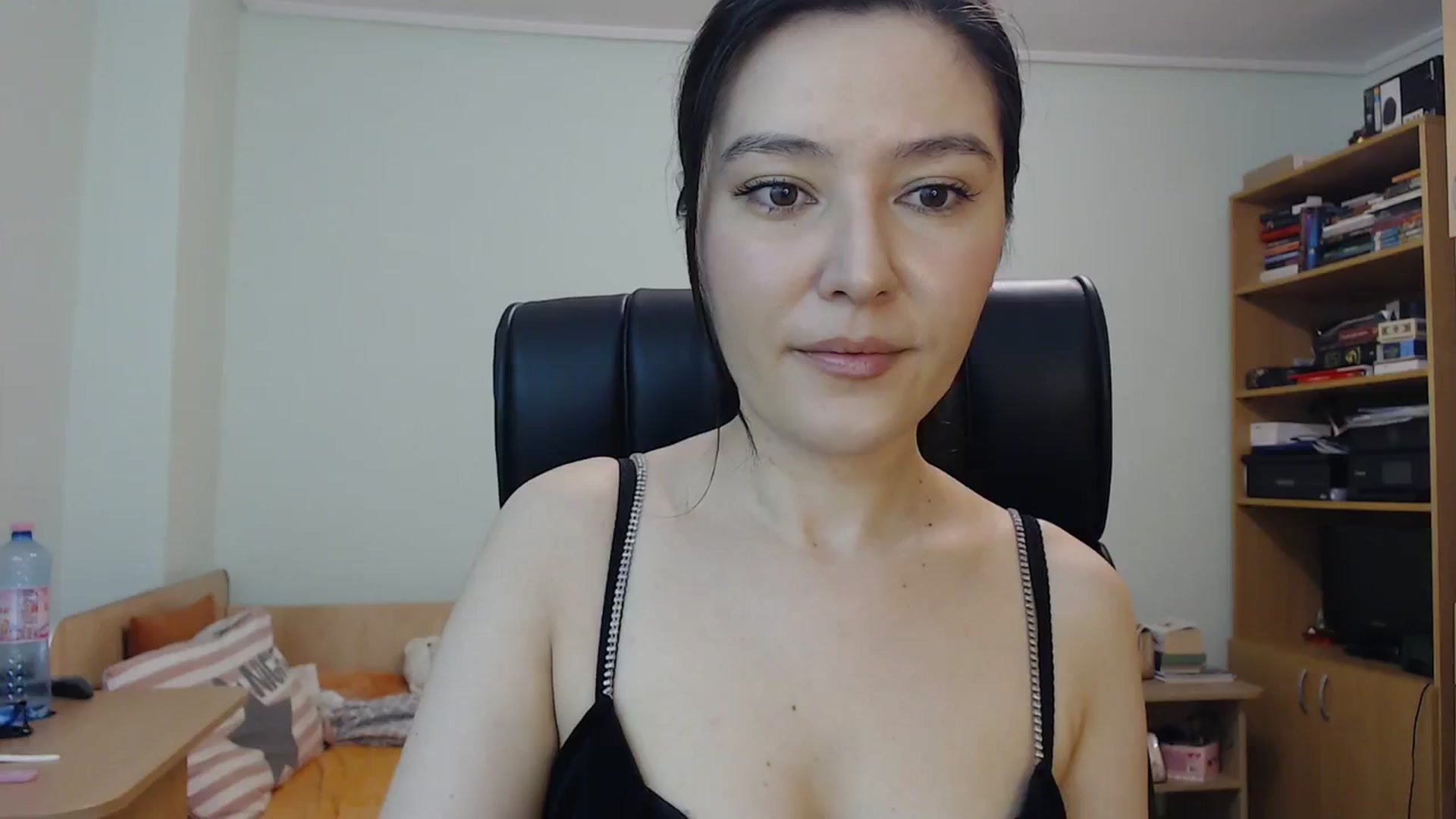 Gallery image thumbnail from SailorJupit3r's myfreecams stream on, 09/10/2023, 18:31 image 1 of 20