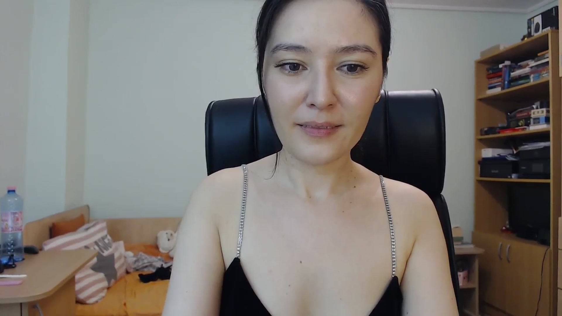 Gallery image thumbnail from SailorJupit3r's myfreecams stream on, 09/10/2023, 21:31 image 2 of 20