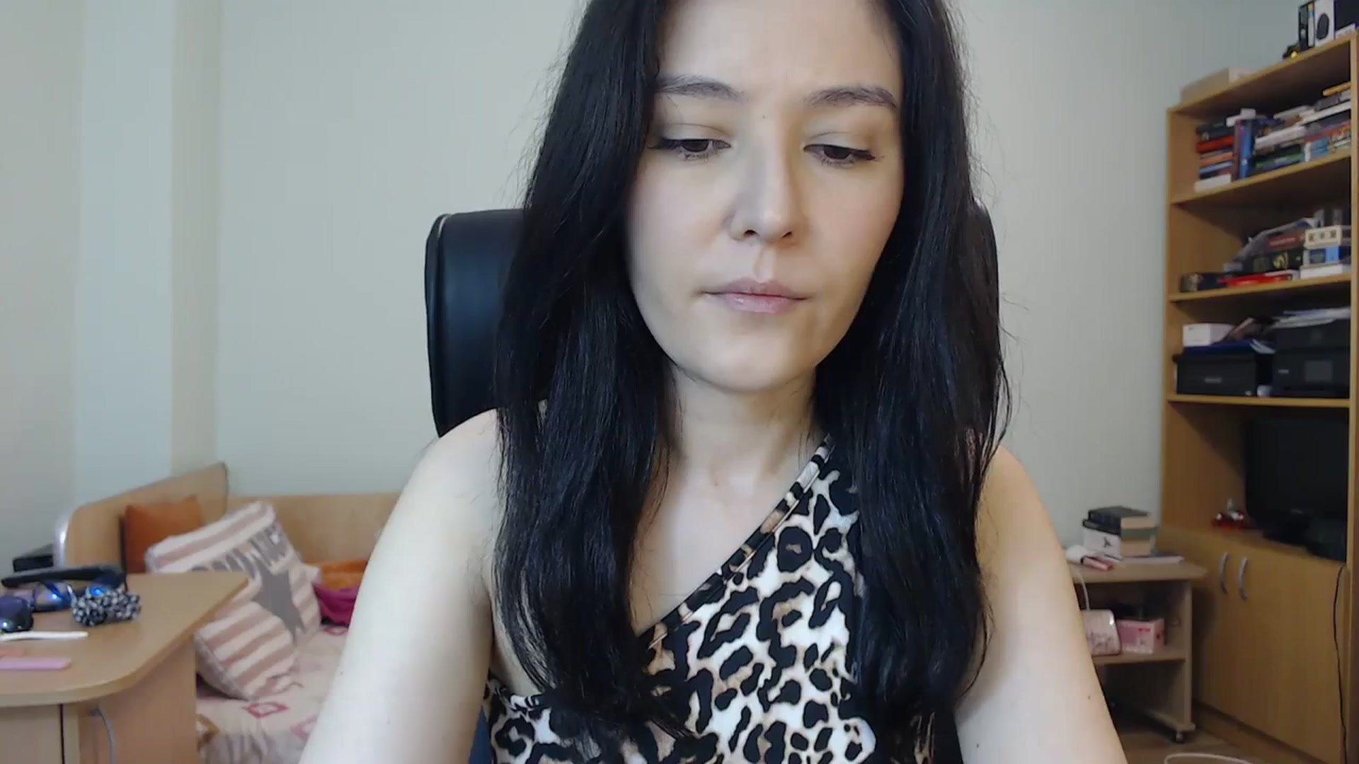 Gallery image thumbnail from SailorJupit3r's myfreecams stream on, 09/19/2023, 18:37 image 6 of 20