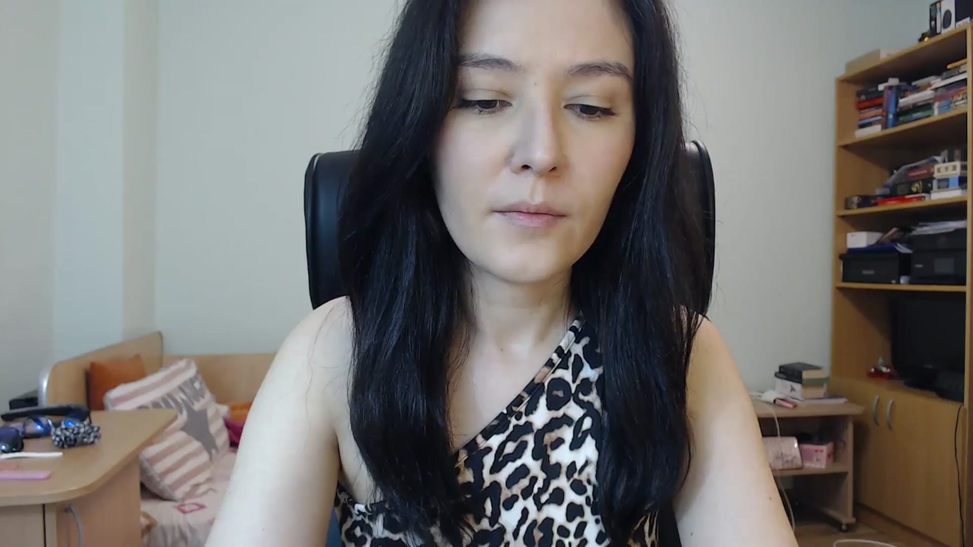 Gallery image thumbnail from SailorJupit3r's myfreecams stream on, 09/19/2023, 18:37 image 4 of 20