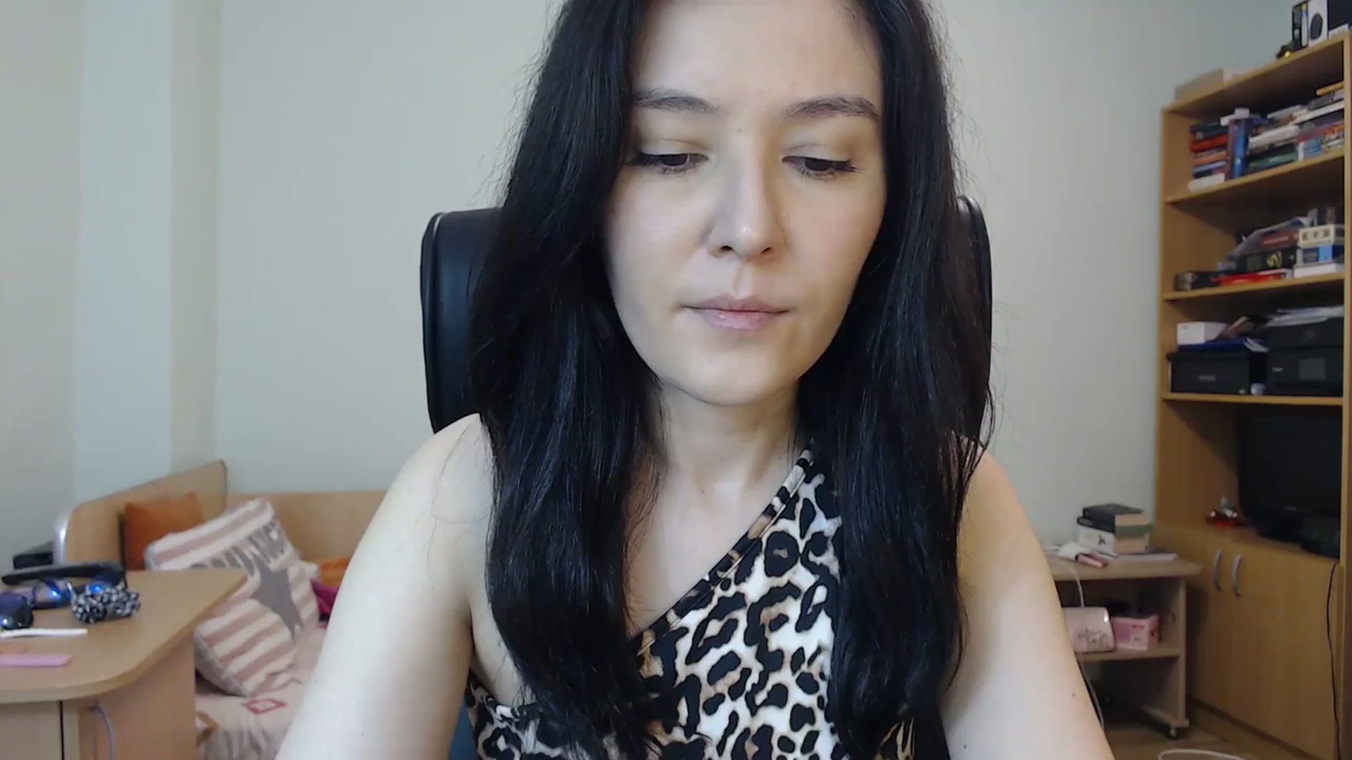 Gallery image thumbnail from SailorJupit3r's myfreecams stream on, 09/19/2023, 18:37 image 5 of 20