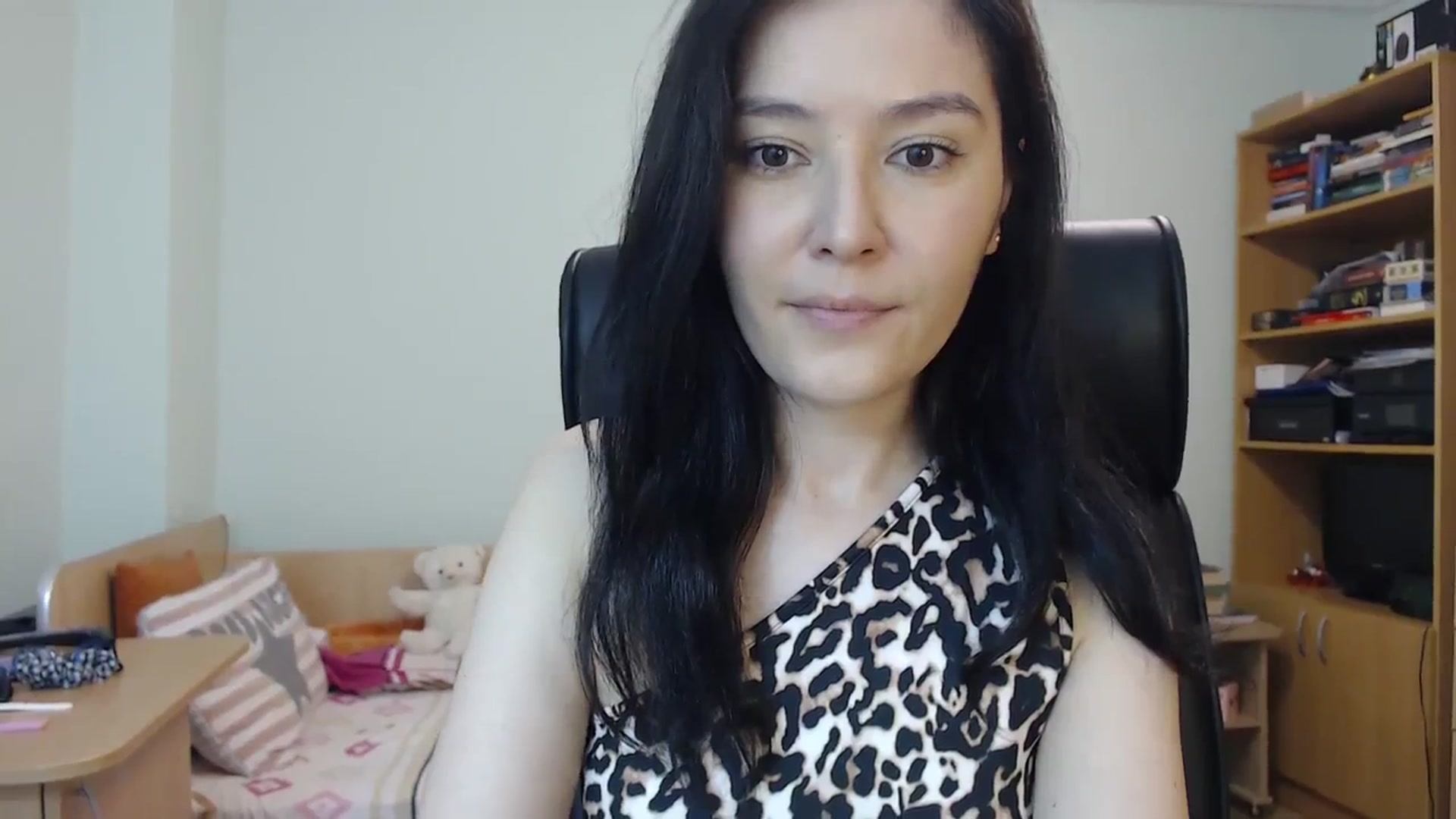 Gallery image thumbnail from SailorJupit3r's myfreecams stream on, 09/19/2023, 19:33 image 15 of 20