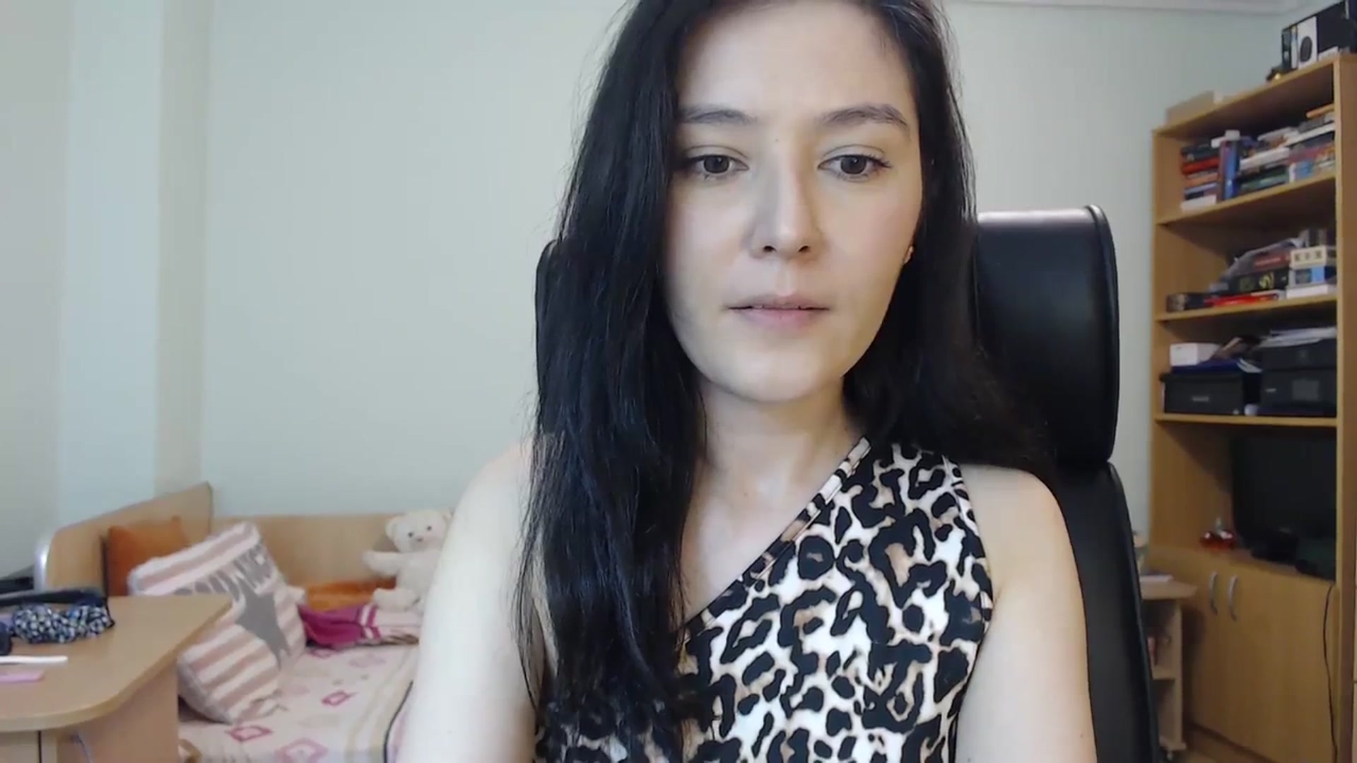 Gallery image thumbnail from SailorJupit3r's myfreecams stream on, 09/19/2023, 19:33 image 19 of 20