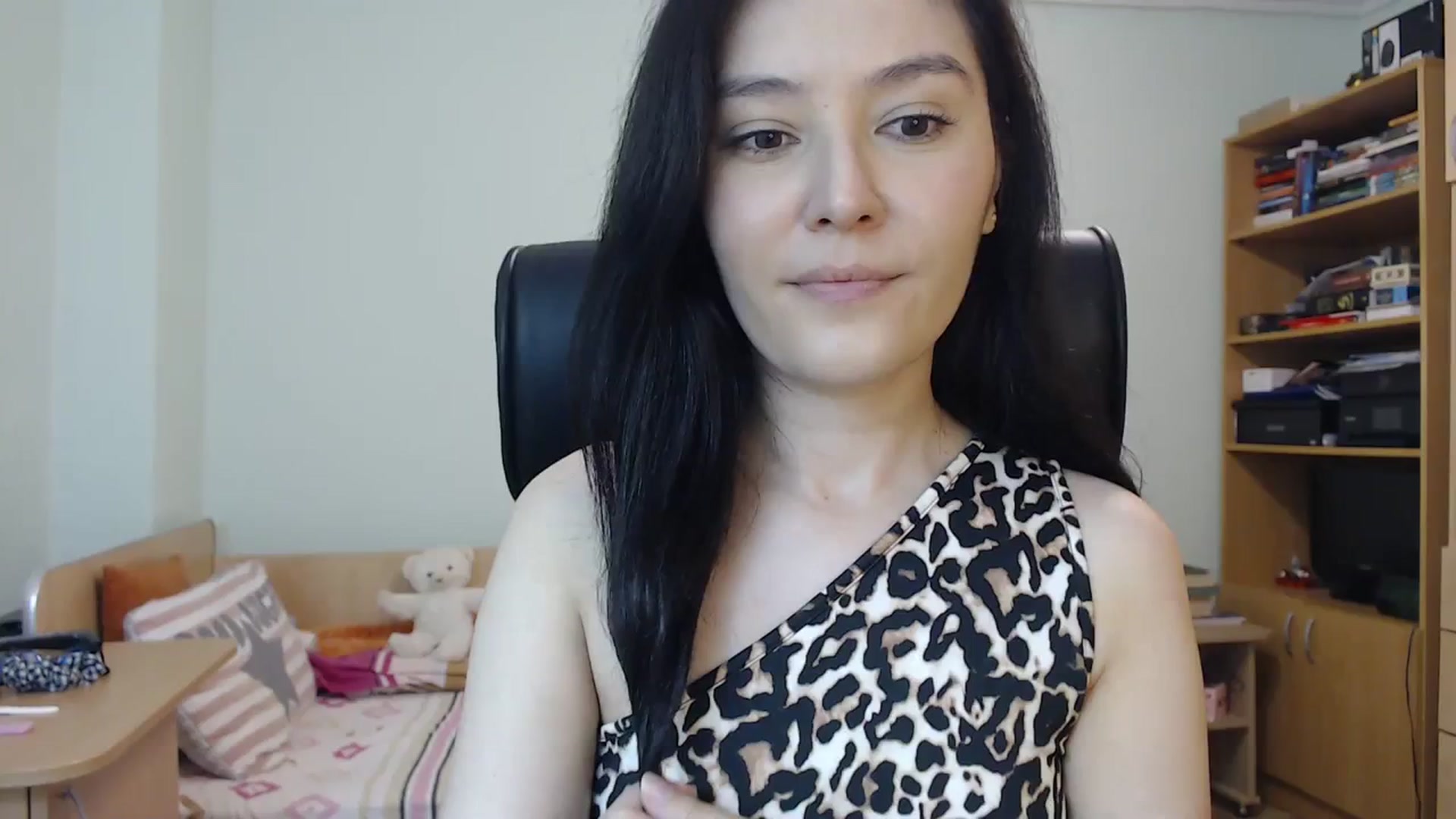 Gallery image thumbnail from SailorJupit3r's myfreecams stream on, 09/19/2023, 20:54 image 8 of 20