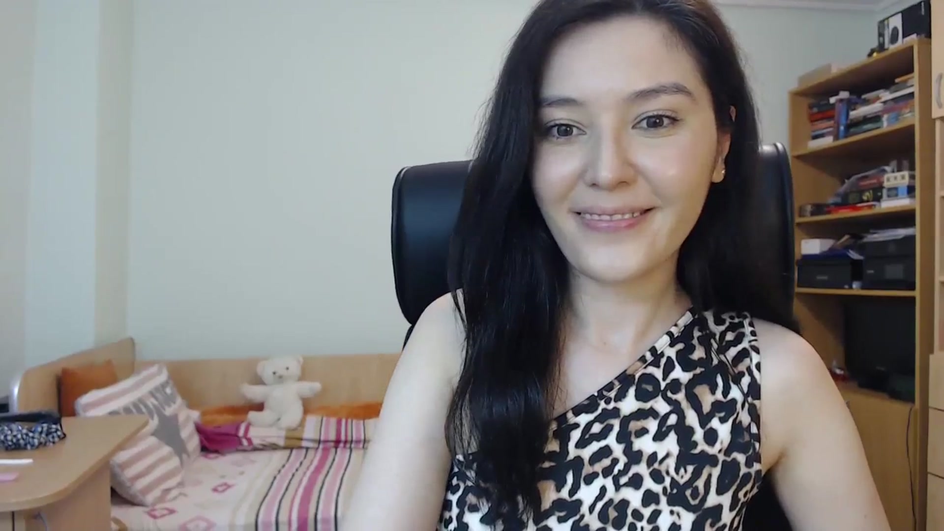 Gallery image thumbnail from SailorJupit3r's myfreecams stream on, 09/19/2023, 20:54 image 19 of 20