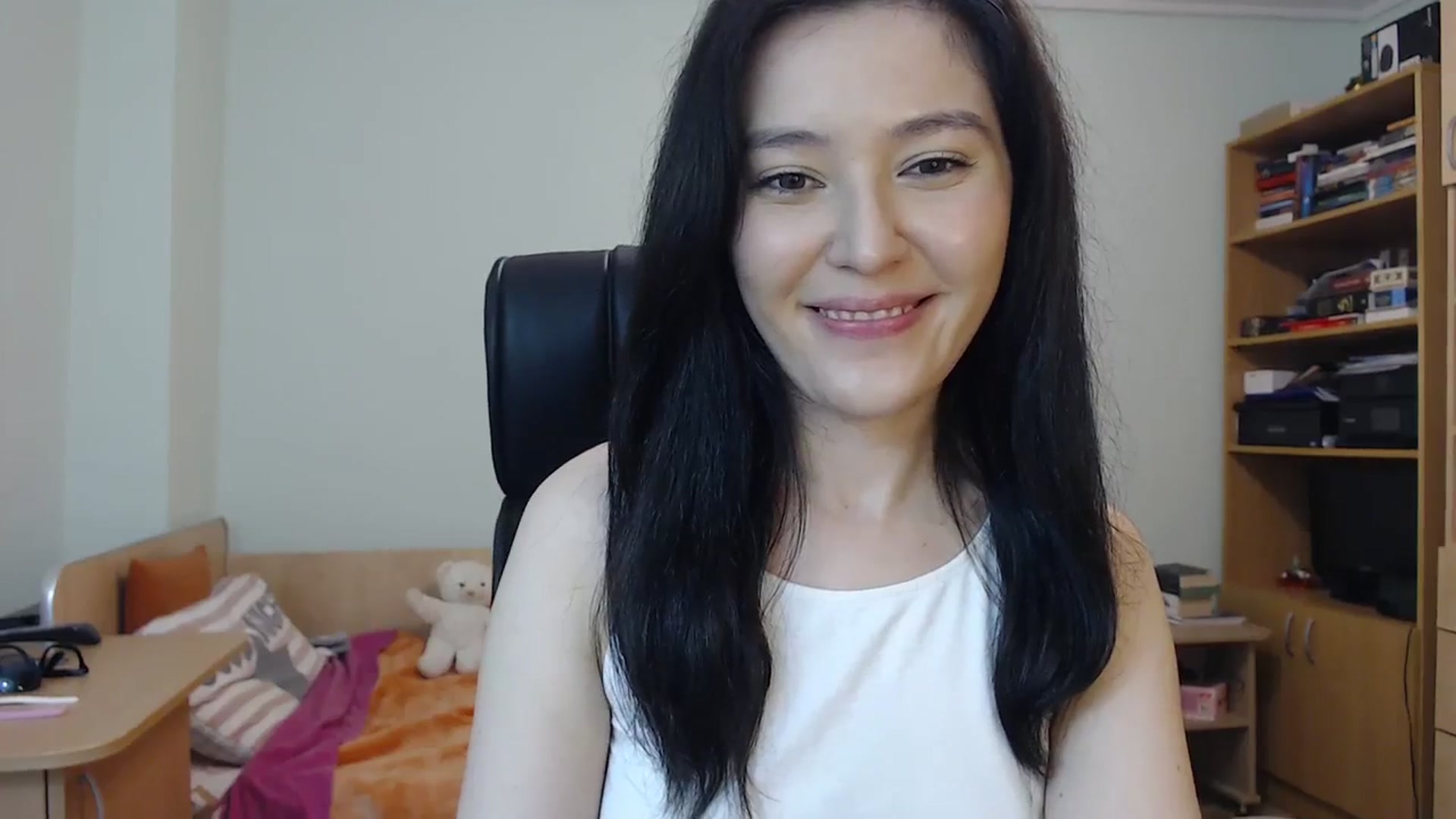 Gallery image thumbnail from SailorJupit3r's myfreecams stream on, 09/20/2023, 20:35 image 2 of 20