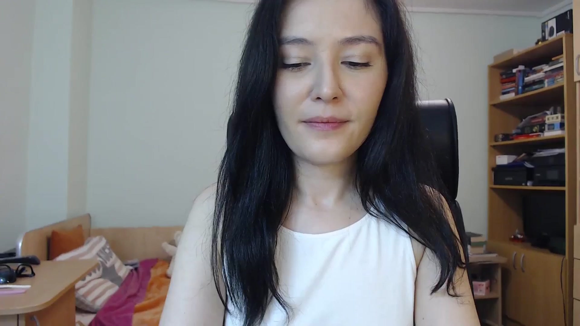 Gallery image thumbnail from SailorJupit3r's myfreecams stream on, 09/20/2023, 20:35 image 15 of 20