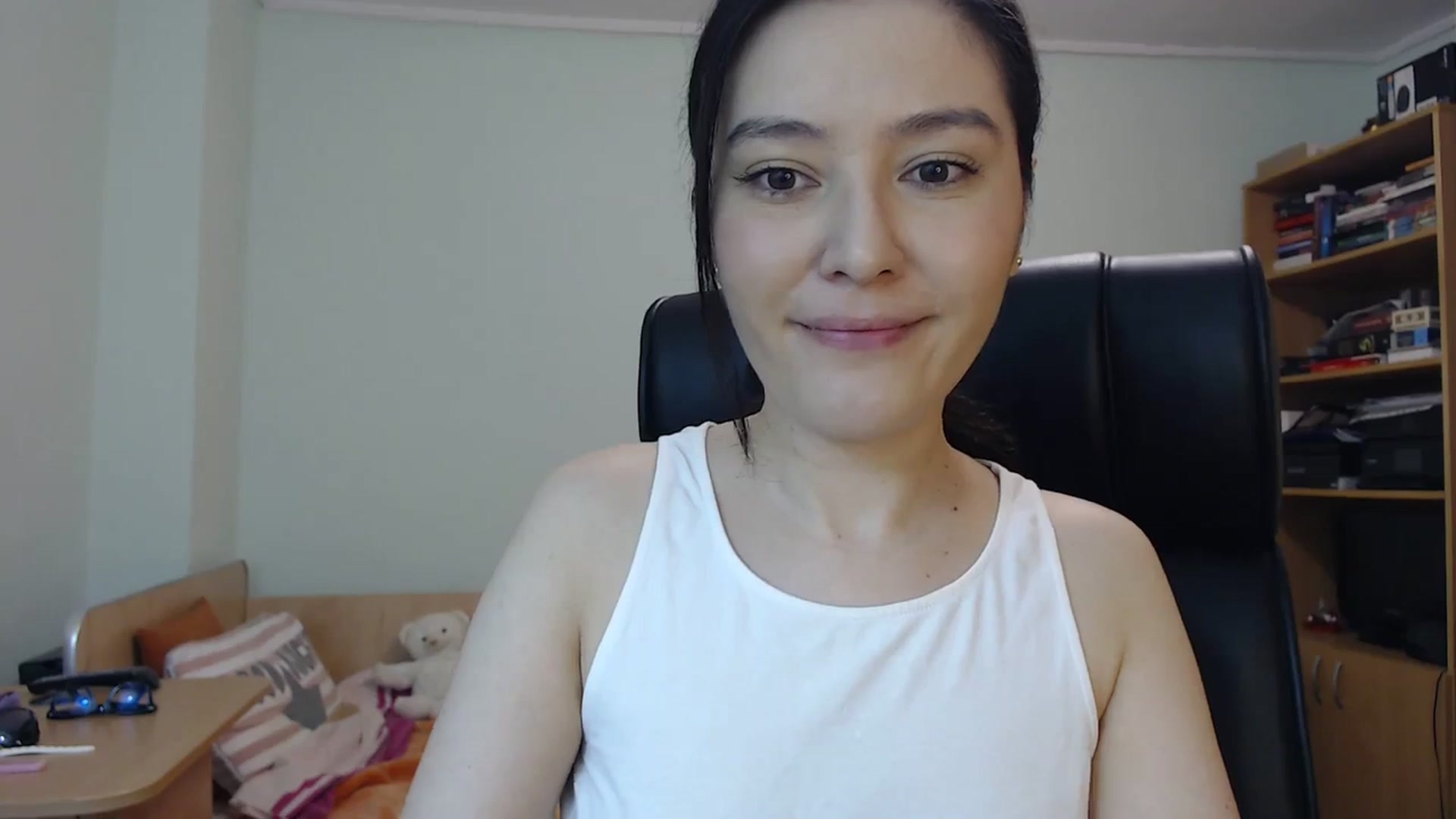 Gallery image thumbnail from SailorJupit3r's myfreecams stream on, 09/23/2023, 20:03 image 15 of 20