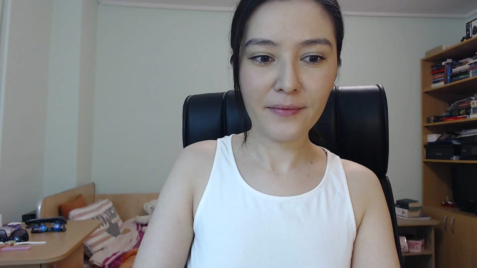 Gallery image thumbnail from SailorJupit3r's myfreecams stream on, 09/23/2023, 20:03 image 1 of 20