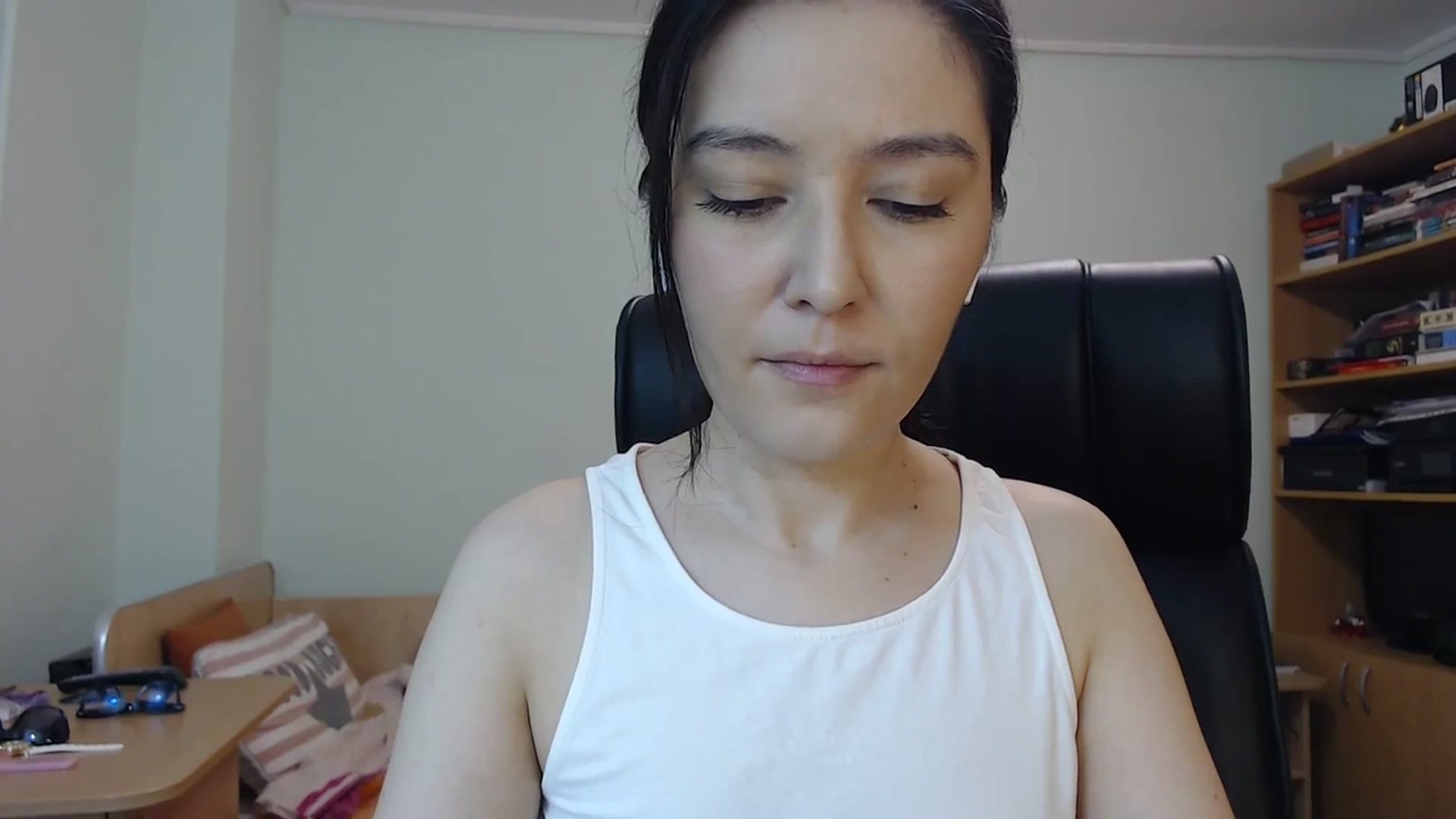 Gallery image thumbnail from SailorJupit3r's myfreecams stream on, 09/23/2023, 20:03 image 5 of 20