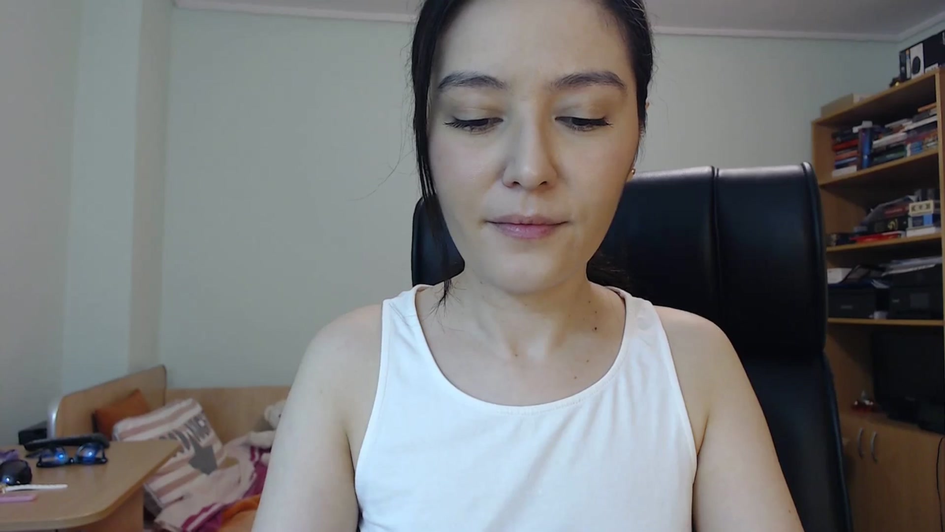 Gallery image thumbnail from SailorJupit3r's myfreecams stream on, 09/23/2023, 20:03 image 12 of 20
