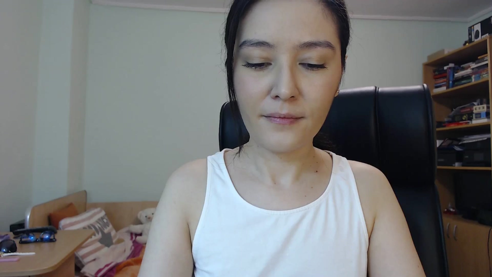 Gallery image thumbnail from SailorJupit3r's myfreecams stream on, 09/23/2023, 20:03 image 9 of 20