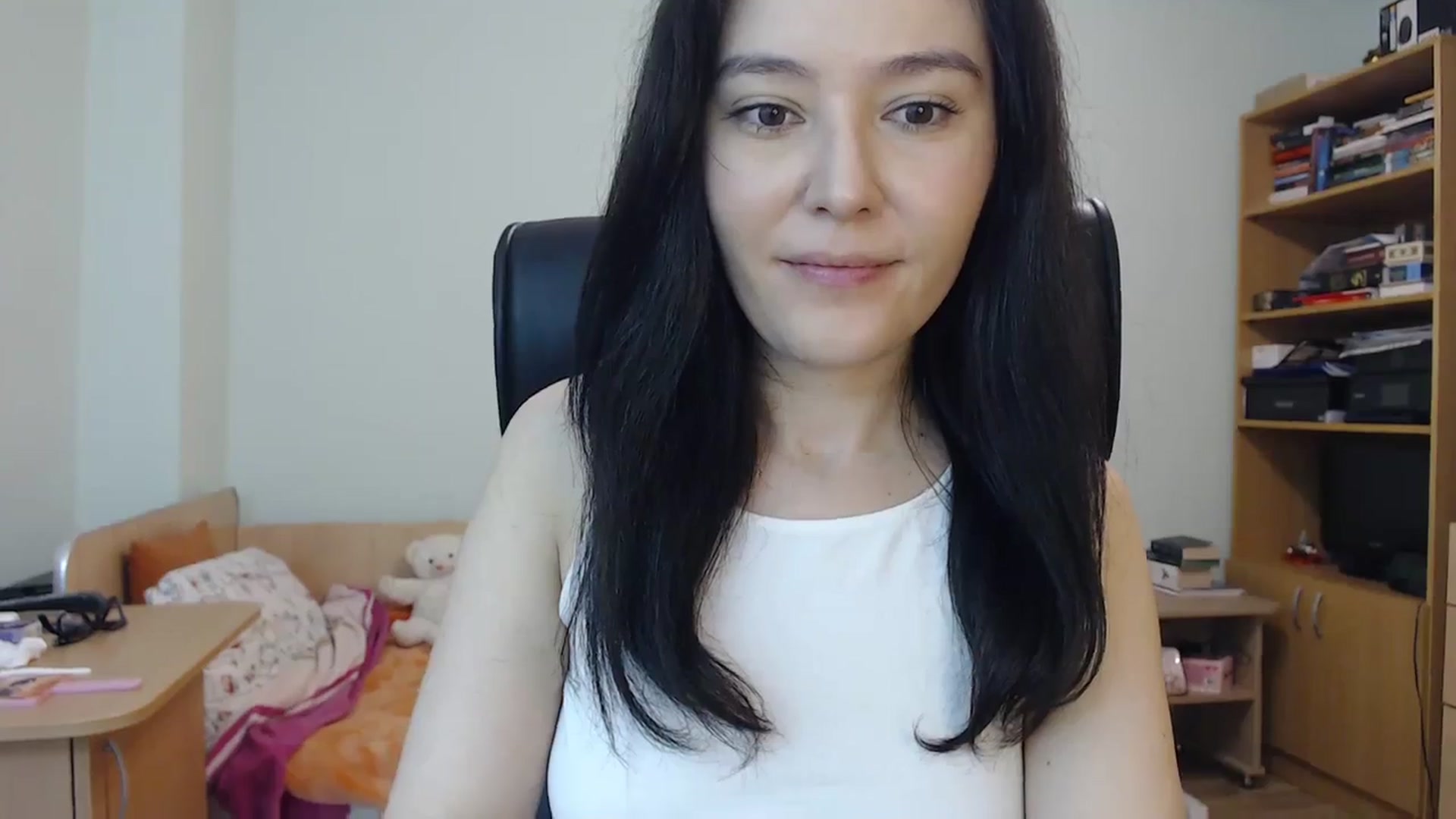 Gallery image thumbnail from SailorJupit3r's myfreecams stream on, 10/05/2023, 19:57 image 2 of 20