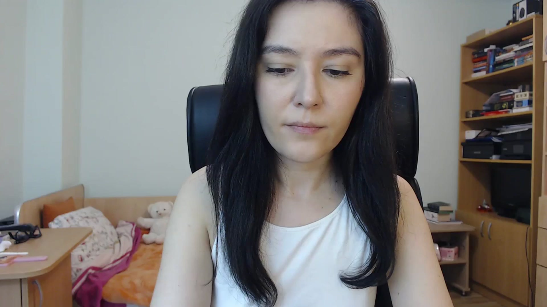 Gallery image thumbnail from SailorJupit3r's myfreecams stream on, 10/05/2023, 19:57 image 8 of 20