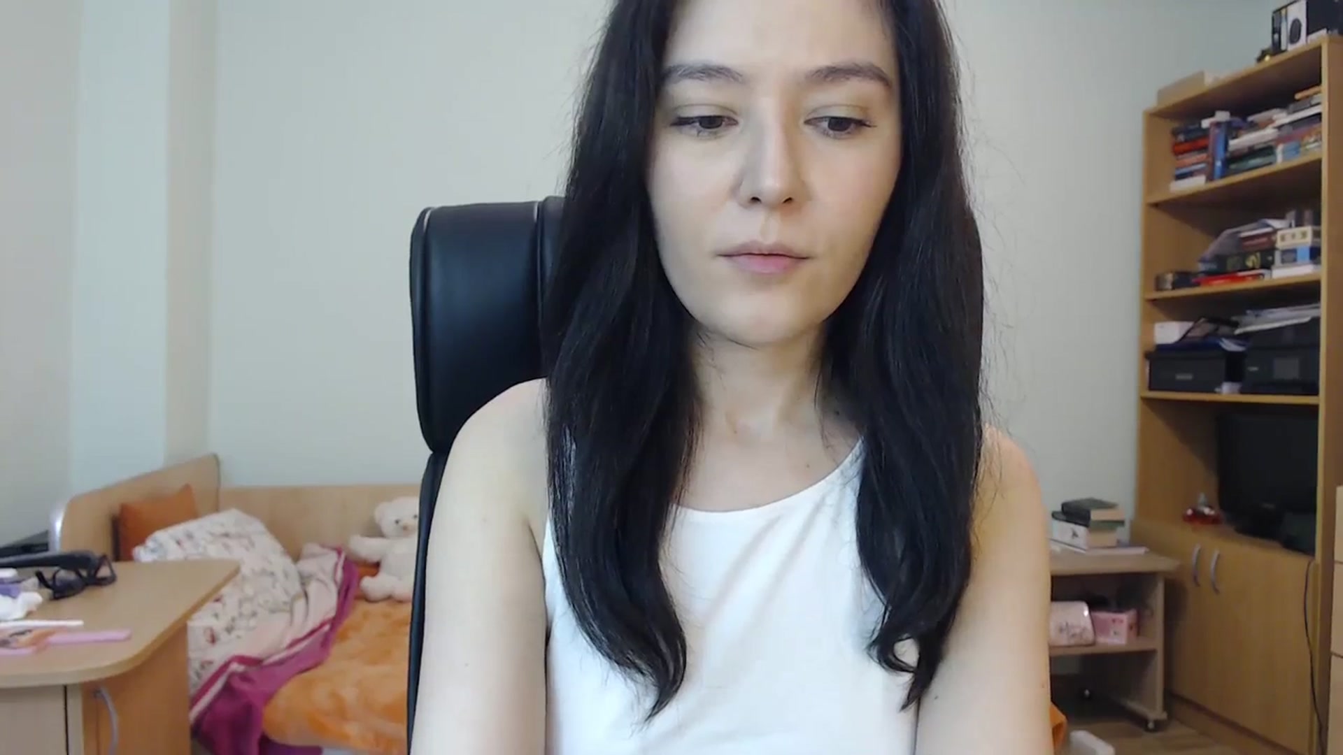 Gallery image thumbnail from SailorJupit3r's myfreecams stream on, 10/05/2023, 19:57 image 6 of 20