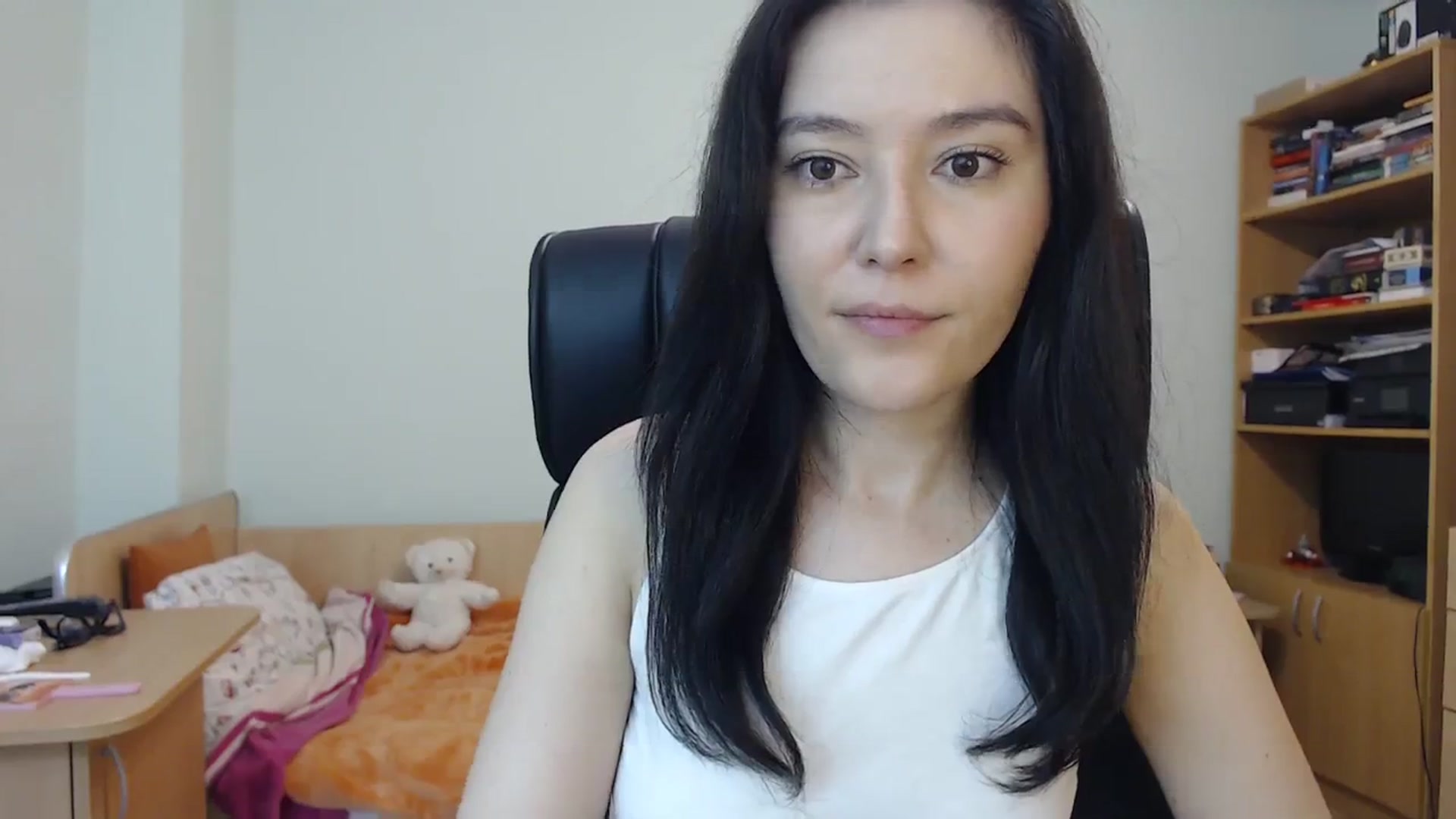 Gallery image thumbnail from SailorJupit3r's myfreecams stream on, 10/05/2023, 19:57 image 4 of 20