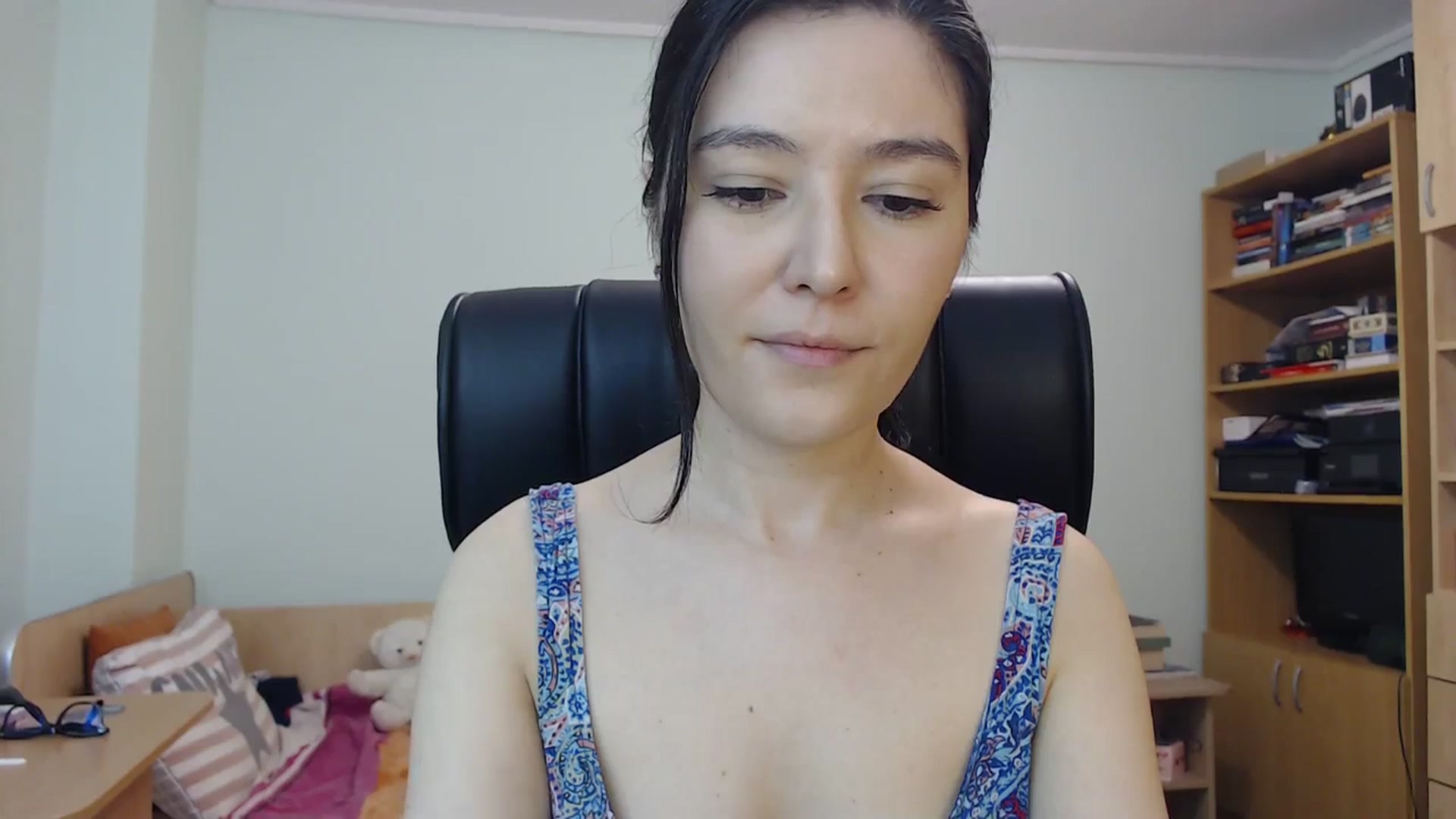 Gallery image thumbnail from SailorJupit3r's myfreecams stream on, 10/11/2023, 19:25 image 12 of 20