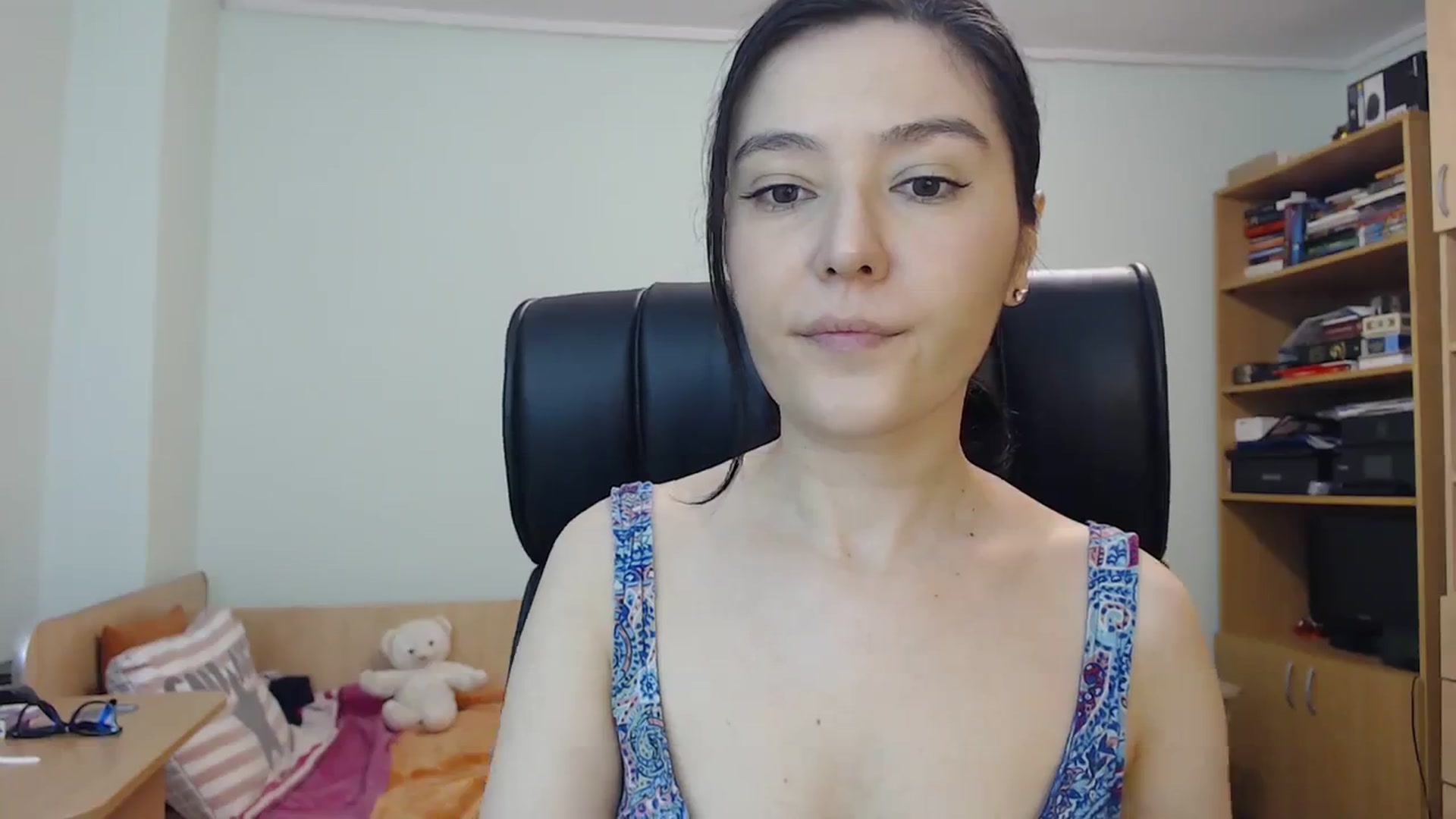 Gallery image thumbnail from SailorJupit3r's myfreecams stream on, 10/11/2023, 19:25 image 3 of 20