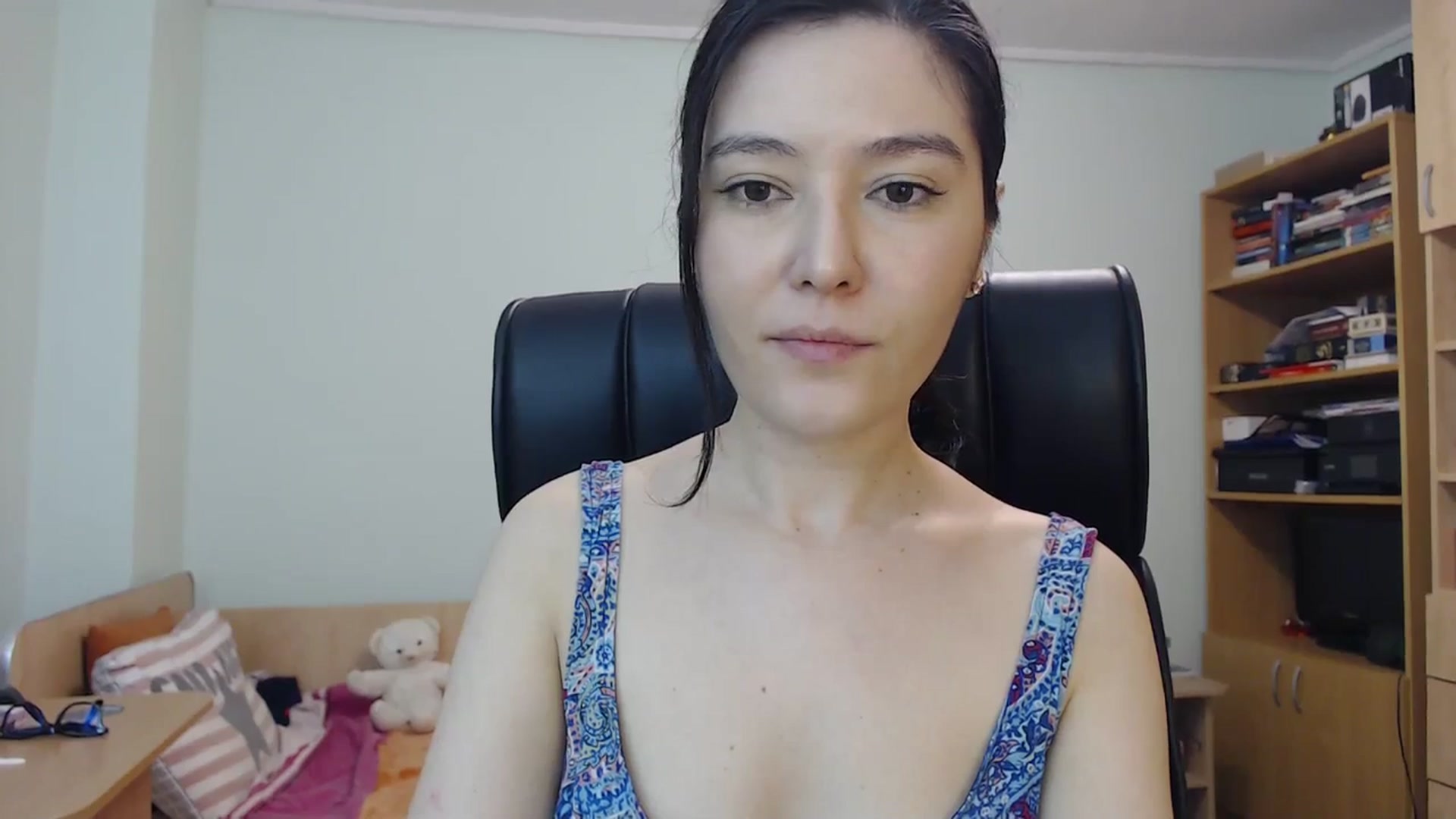 Gallery image thumbnail from SailorJupit3r's myfreecams stream on, 10/11/2023, 19:25 image 13 of 20