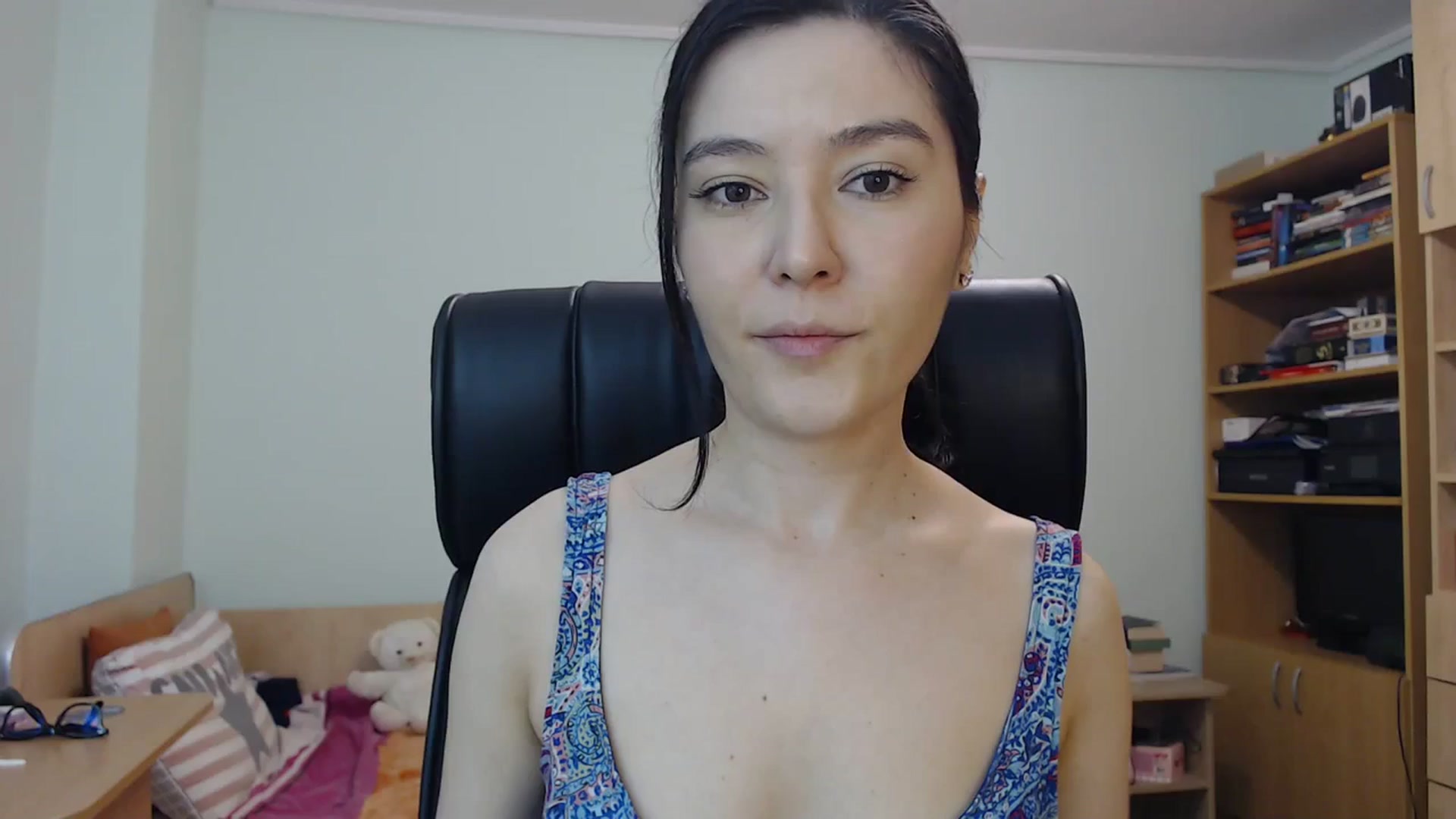 Gallery image thumbnail from SailorJupit3r's myfreecams stream on, 10/11/2023, 19:25 image 7 of 20