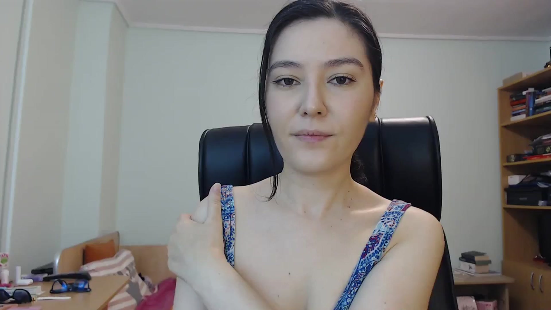Gallery image thumbnail from SailorJupit3r's myfreecams stream on, 10/15/2023, 20:30 image 4 of 20