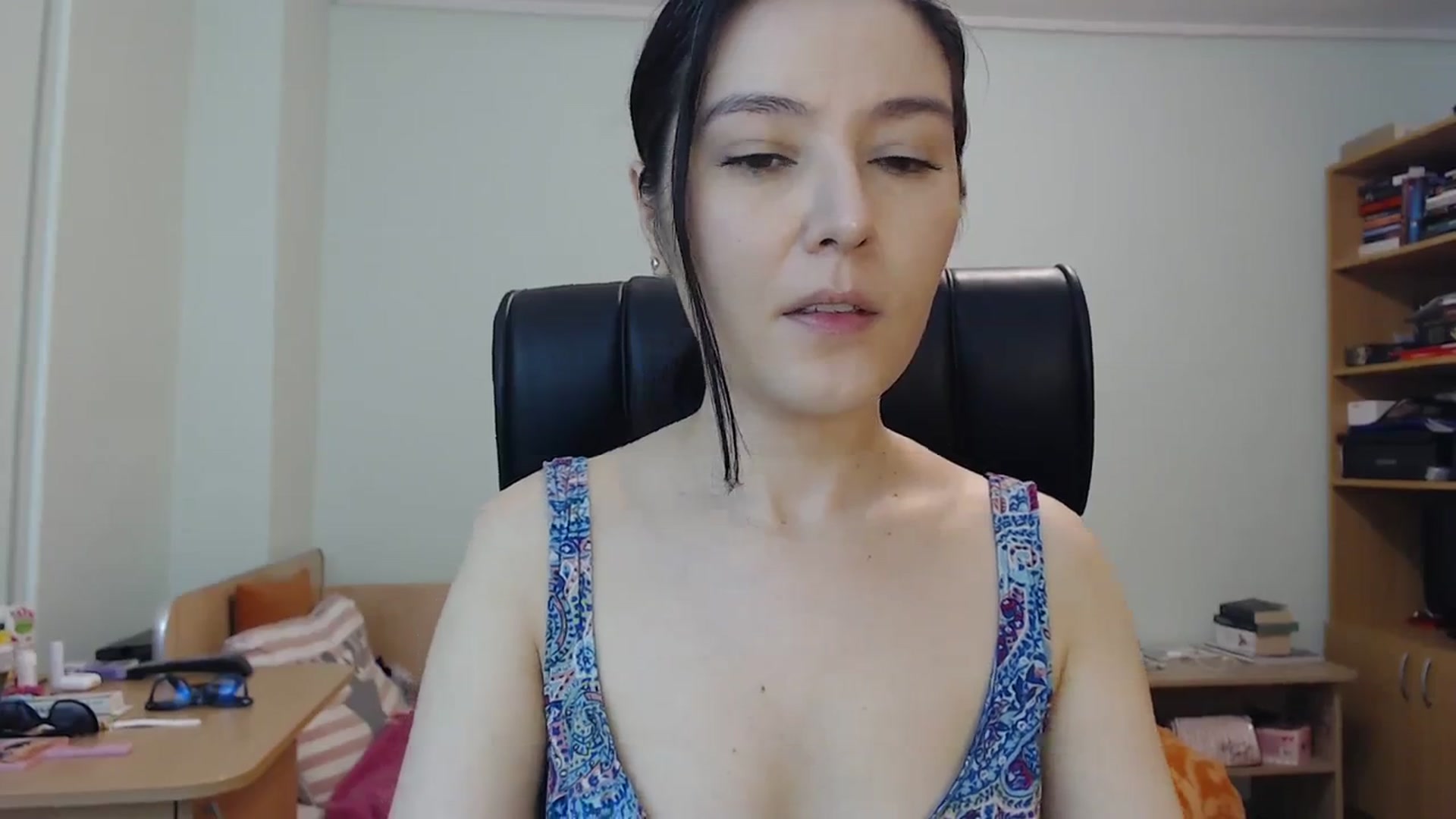 Gallery image thumbnail from SailorJupit3r's myfreecams stream on, 10/15/2023, 21:20 image 11 of 20