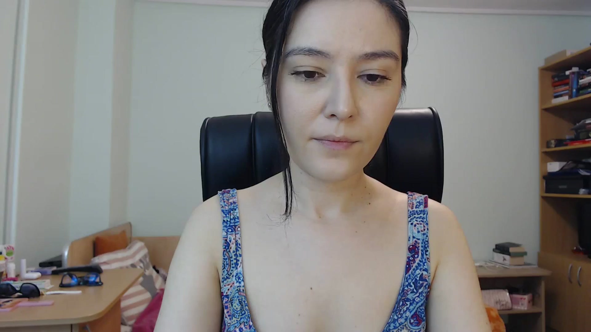 Gallery image thumbnail from SailorJupit3r's myfreecams stream on, 10/15/2023, 21:20 image 10 of 20