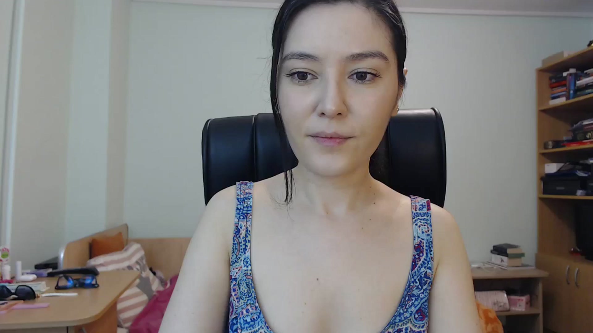 Gallery image thumbnail from SailorJupit3r's myfreecams stream on, 10/15/2023, 21:20 image 12 of 20