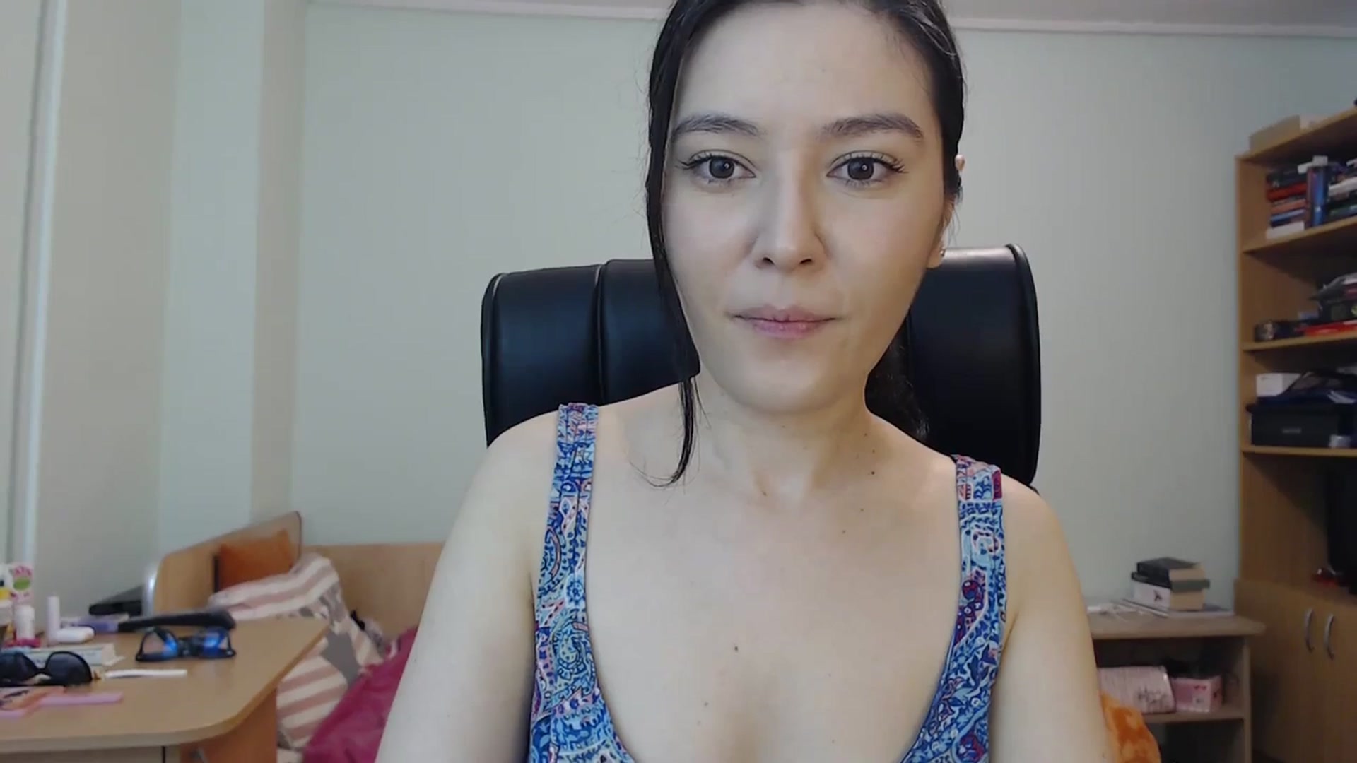 Gallery image thumbnail from SailorJupit3r's myfreecams stream on, 10/15/2023, 21:20 image 3 of 20