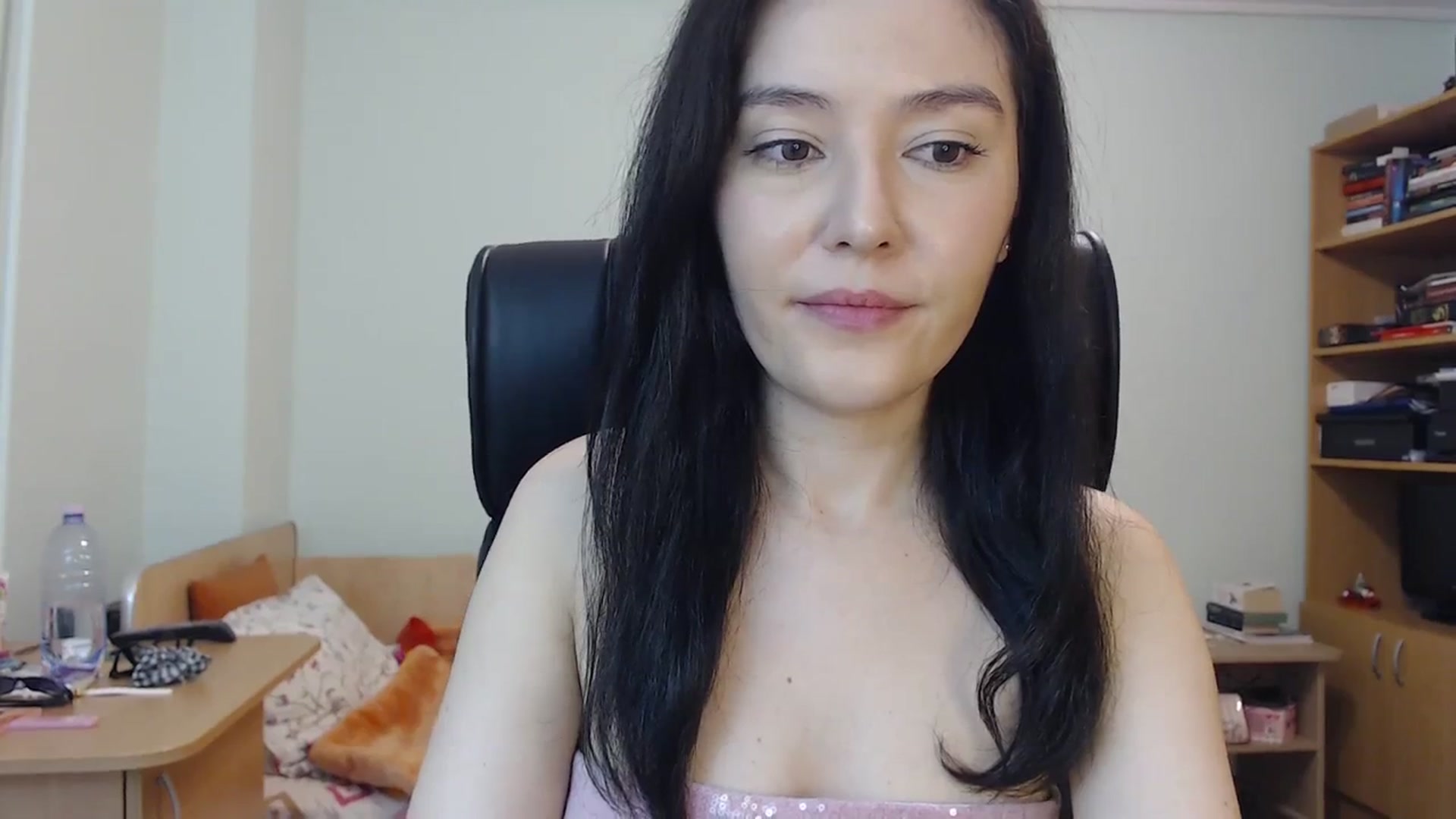 Gallery image thumbnail from SailorJupit3r's myfreecams stream on, 10/18/2023, 19:00 image 9 of 20