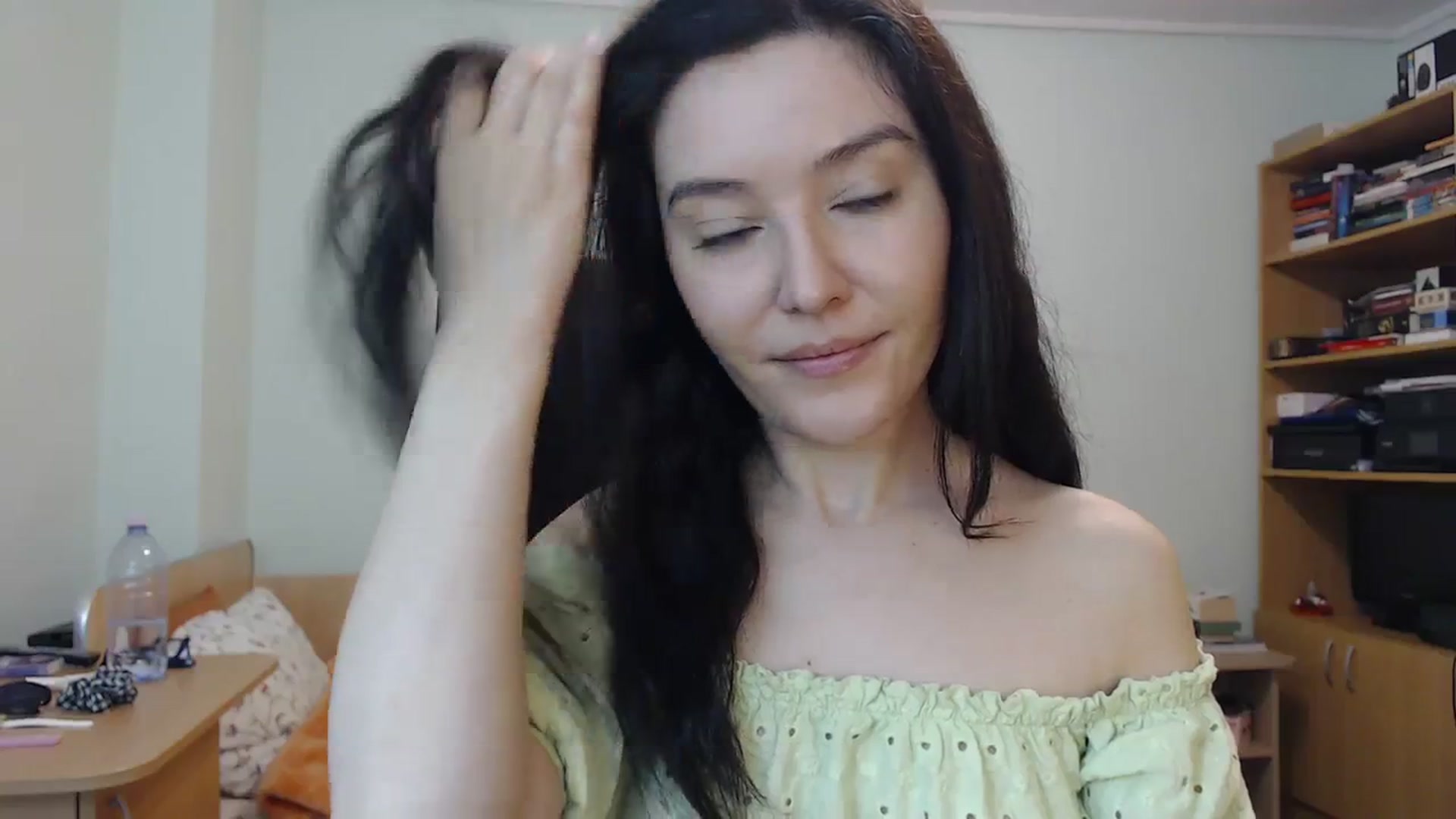 Gallery image thumbnail from SailorJupit3r's myfreecams stream on, 10/19/2023, 19:49 image 9 of 20