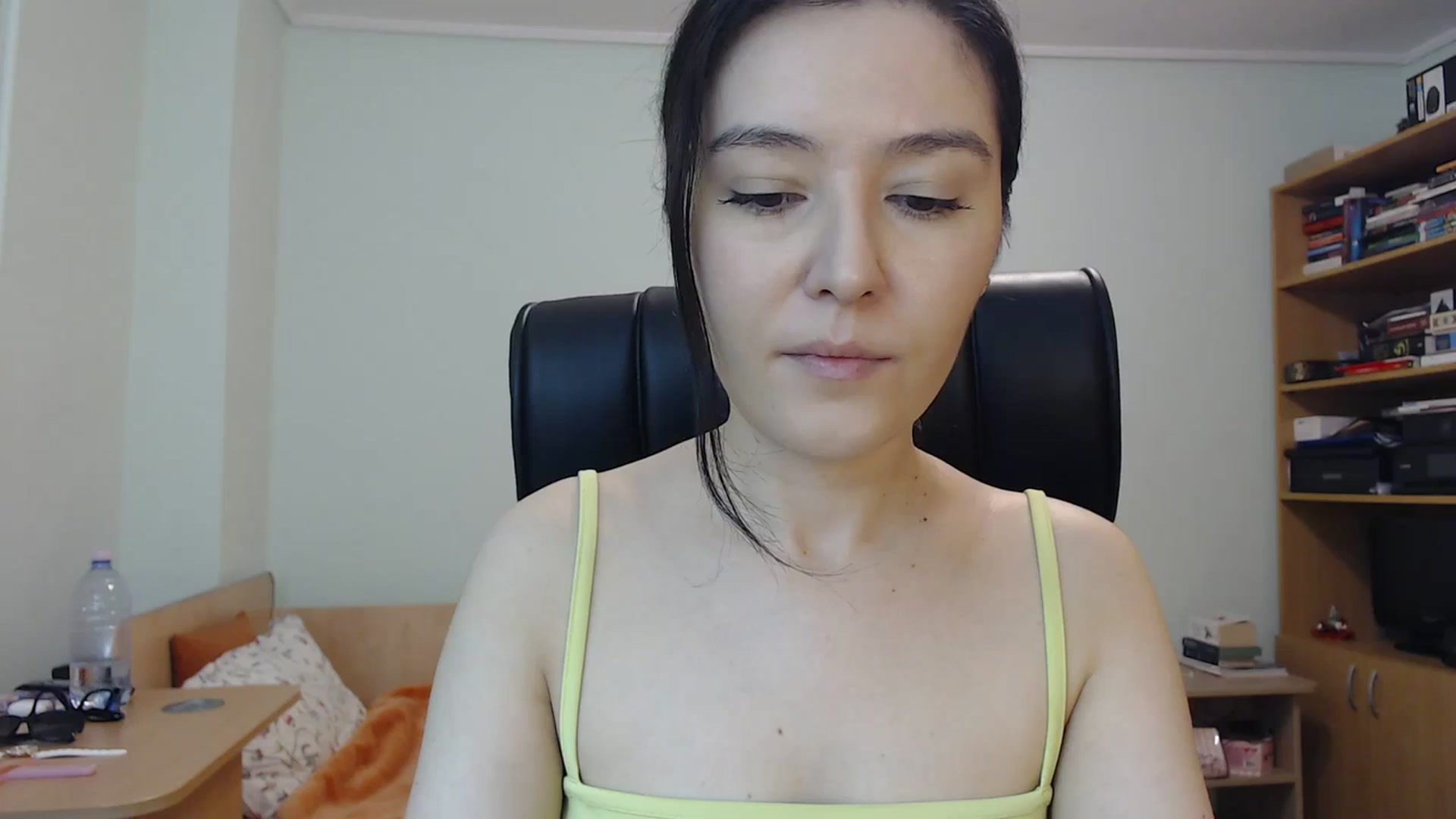 Gallery image thumbnail from SailorJupit3r's myfreecams stream on, 10/20/2023, 20:00 image 1 of 20