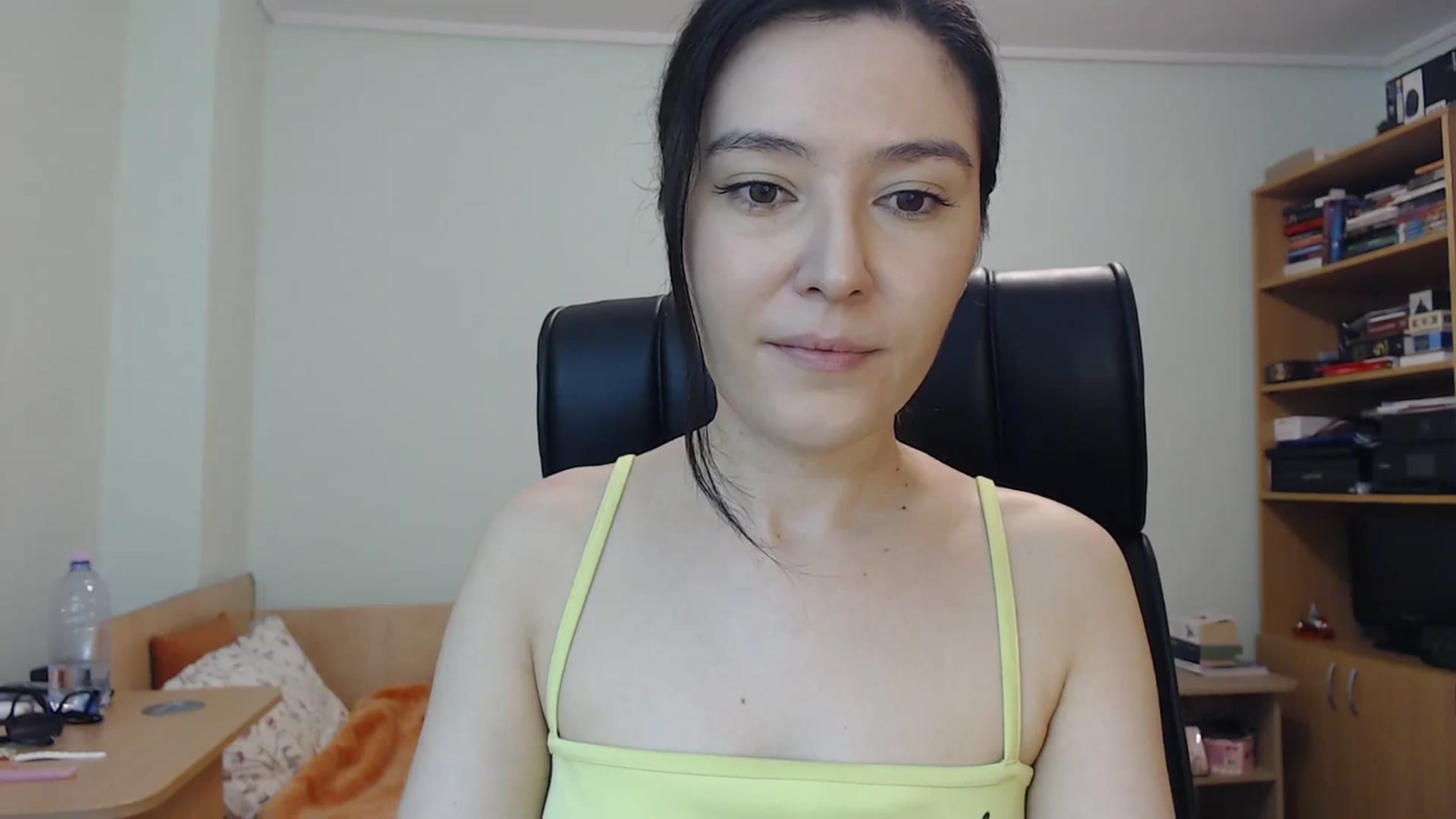 Gallery image thumbnail from SailorJupit3r's myfreecams stream on, 10/20/2023, 20:00 image 4 of 20