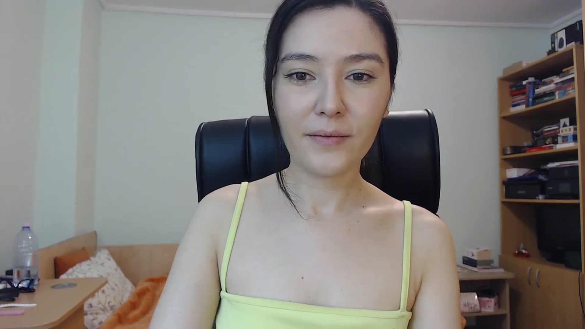 Gallery image thumbnail from SailorJupit3r's myfreecams stream on, 10/20/2023, 20:00 image 8 of 20