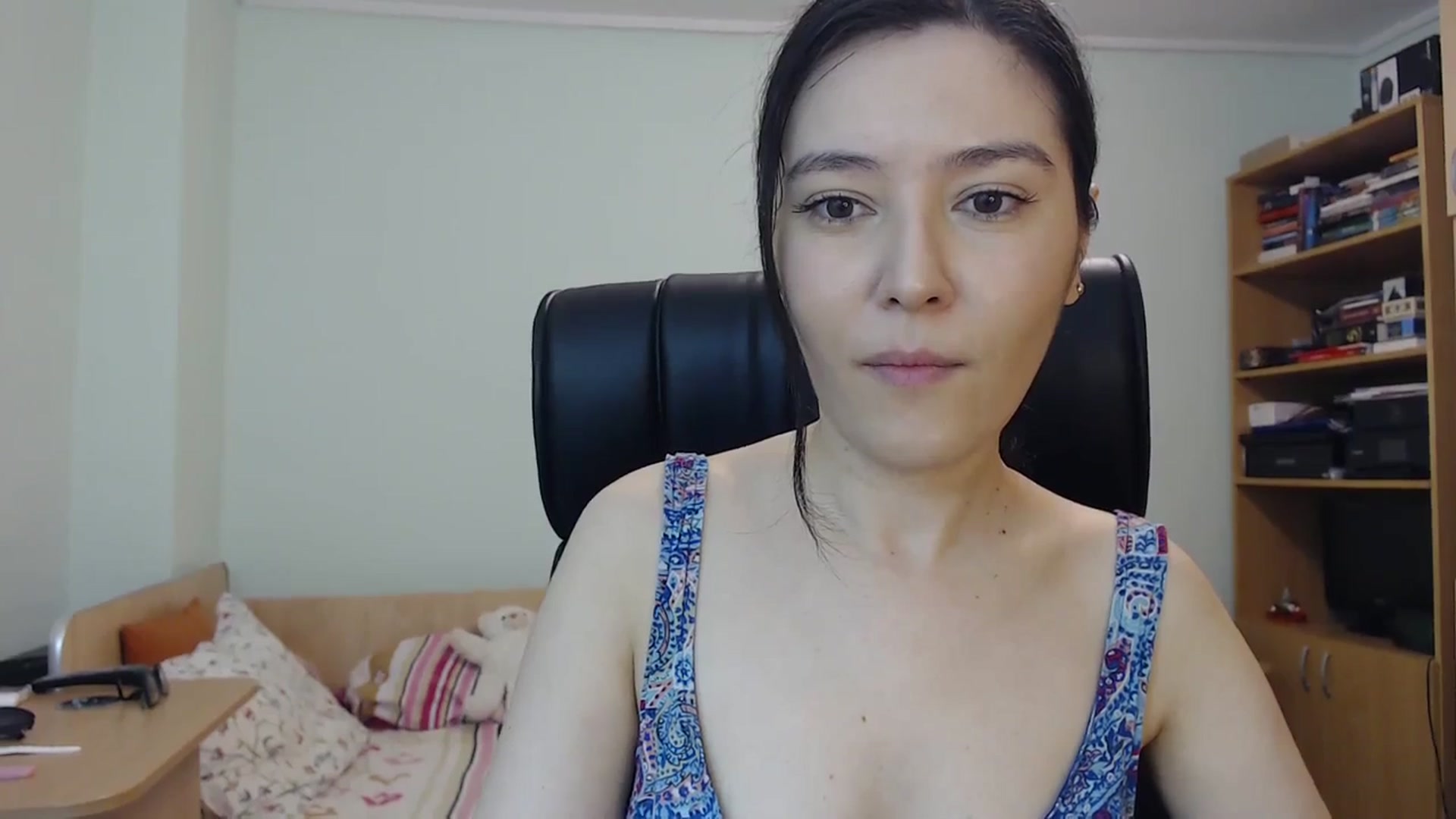 Gallery image thumbnail from SailorJupit3r's myfreecams stream on, 10/21/2023, 20:42 image 10 of 20