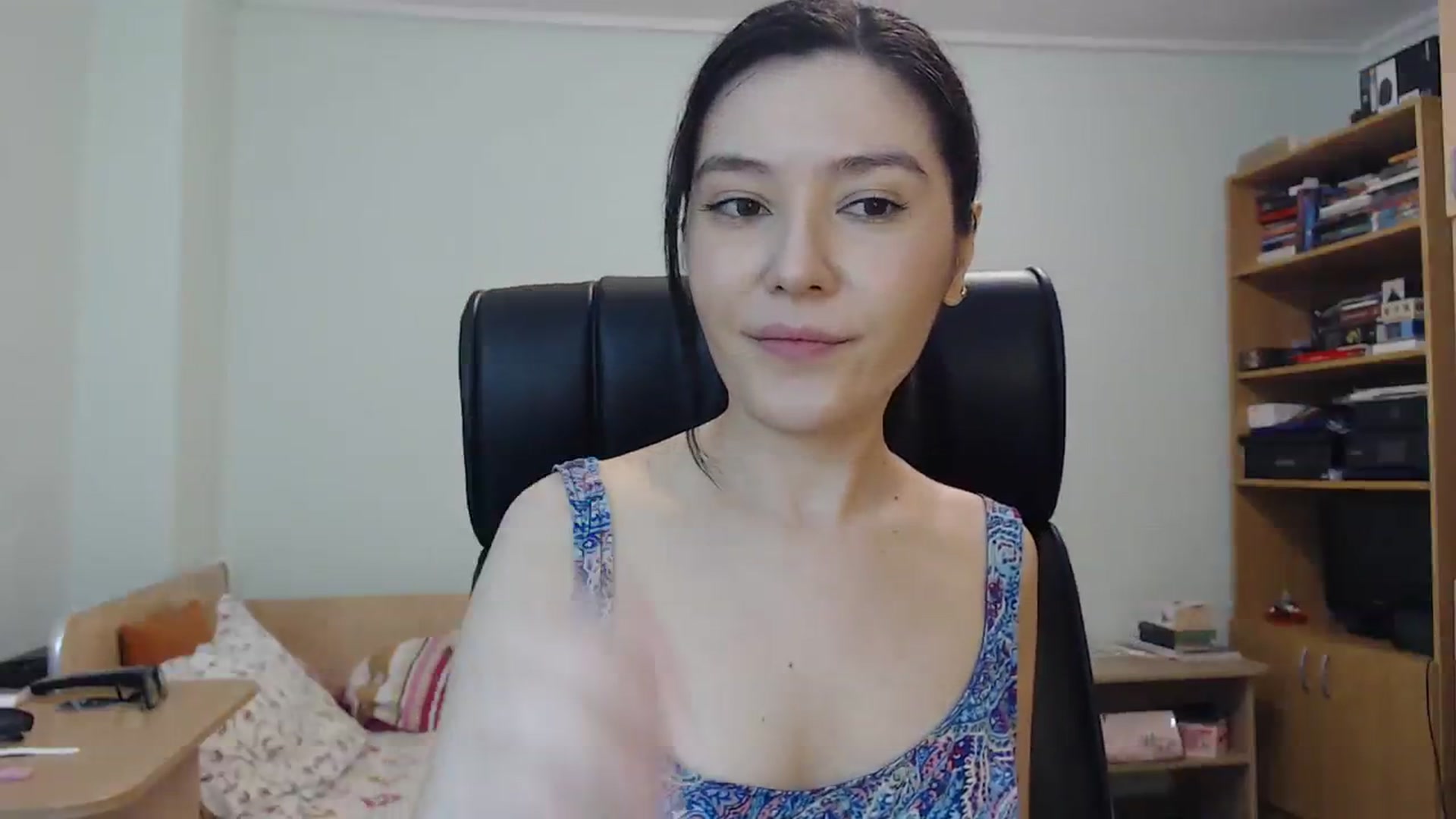 Gallery image thumbnail from SailorJupit3r's myfreecams stream on, 10/21/2023, 20:42 image 20 of 20