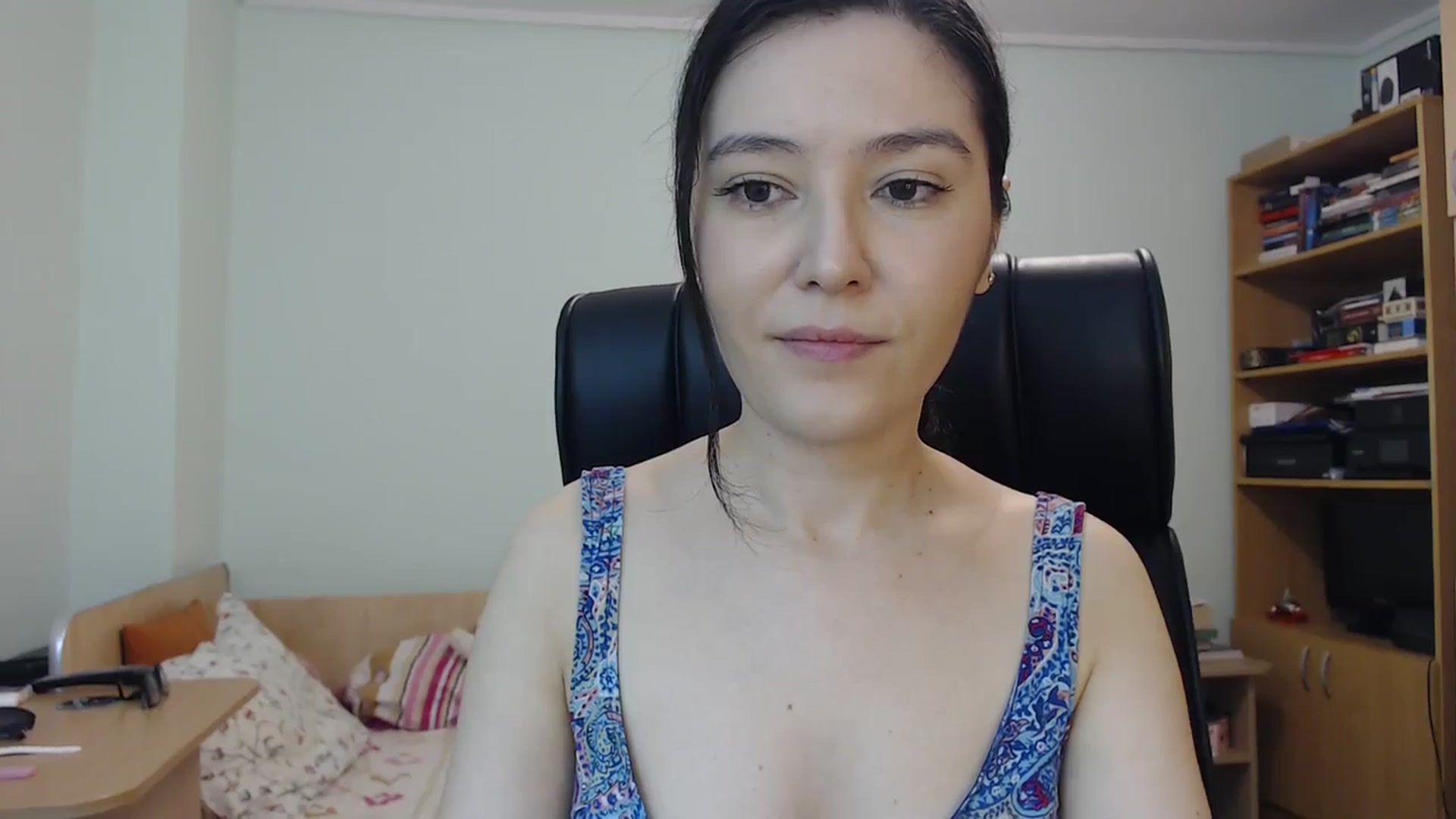 Gallery image thumbnail from SailorJupit3r's myfreecams stream on, 10/21/2023, 20:42 image 2 of 20