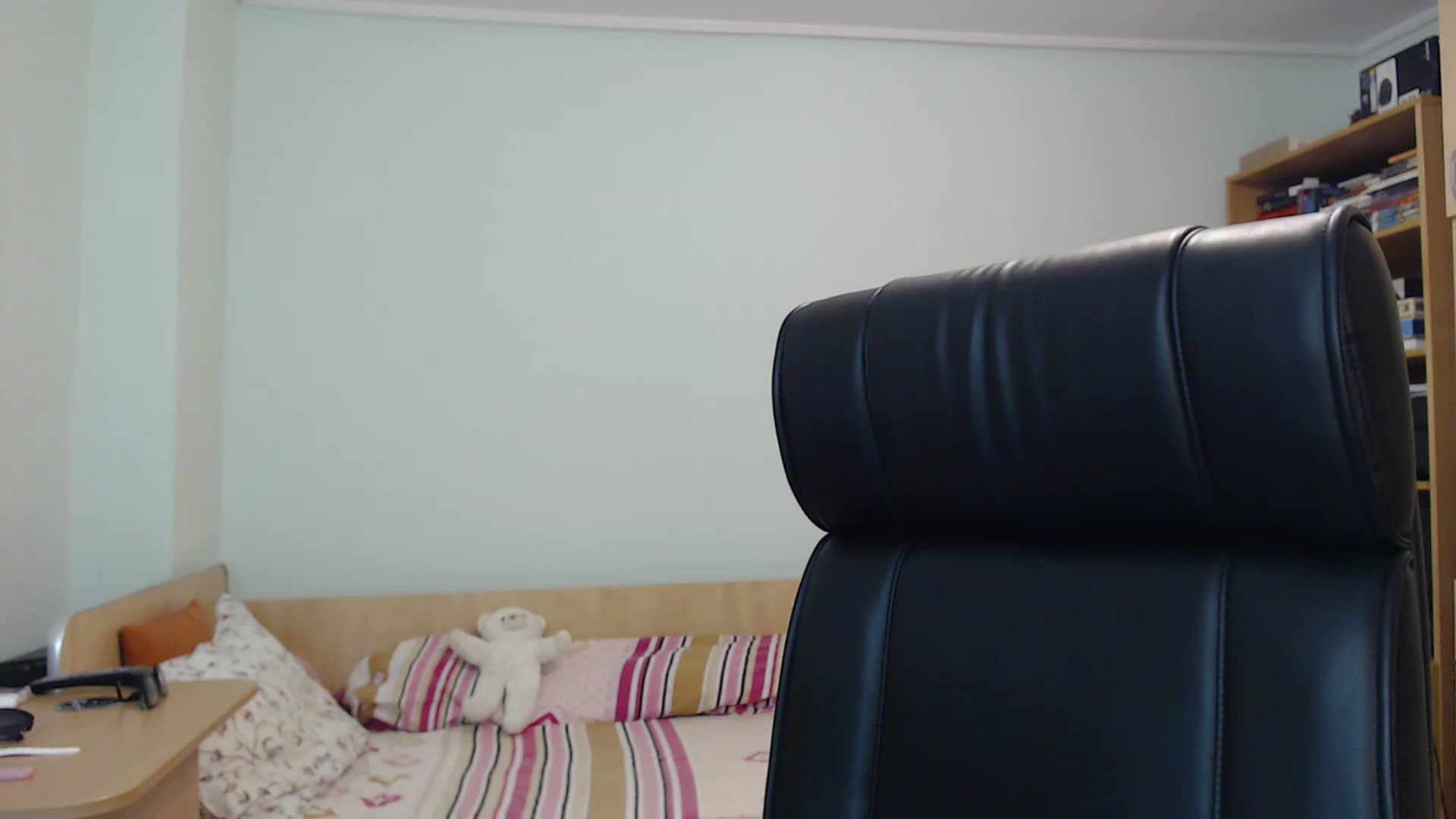 Gallery image thumbnail from SailorJupit3r's myfreecams stream on, 10/21/2023, 20:42 image 19 of 20