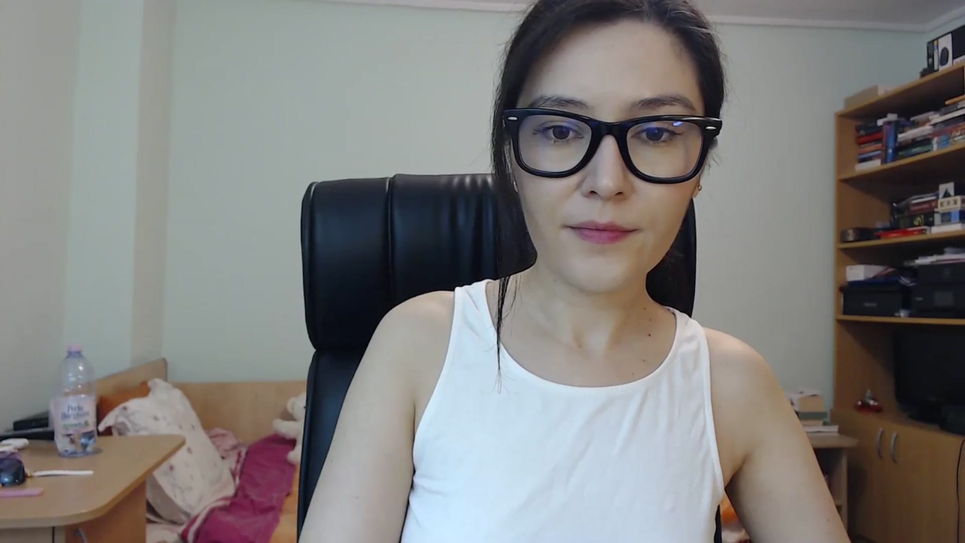 Gallery image thumbnail from SailorJupit3r's myfreecams stream on, 10/27/2023, 18:54 image 17 of 20