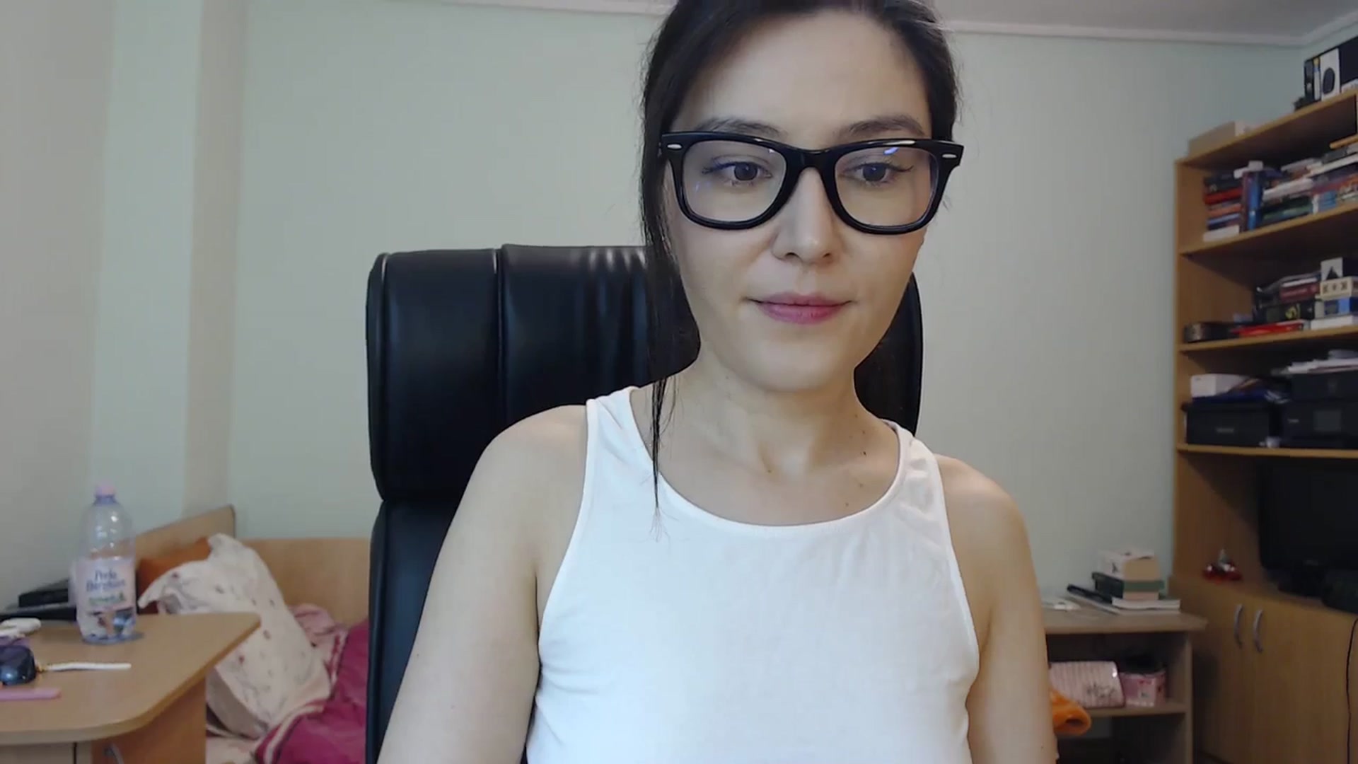Gallery image thumbnail from SailorJupit3r's myfreecams stream on, 10/27/2023, 18:54 image 11 of 20