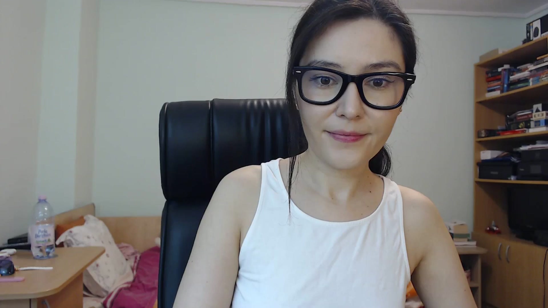 Gallery image thumbnail from SailorJupit3r's myfreecams stream on, 10/27/2023, 18:54 image 13 of 20