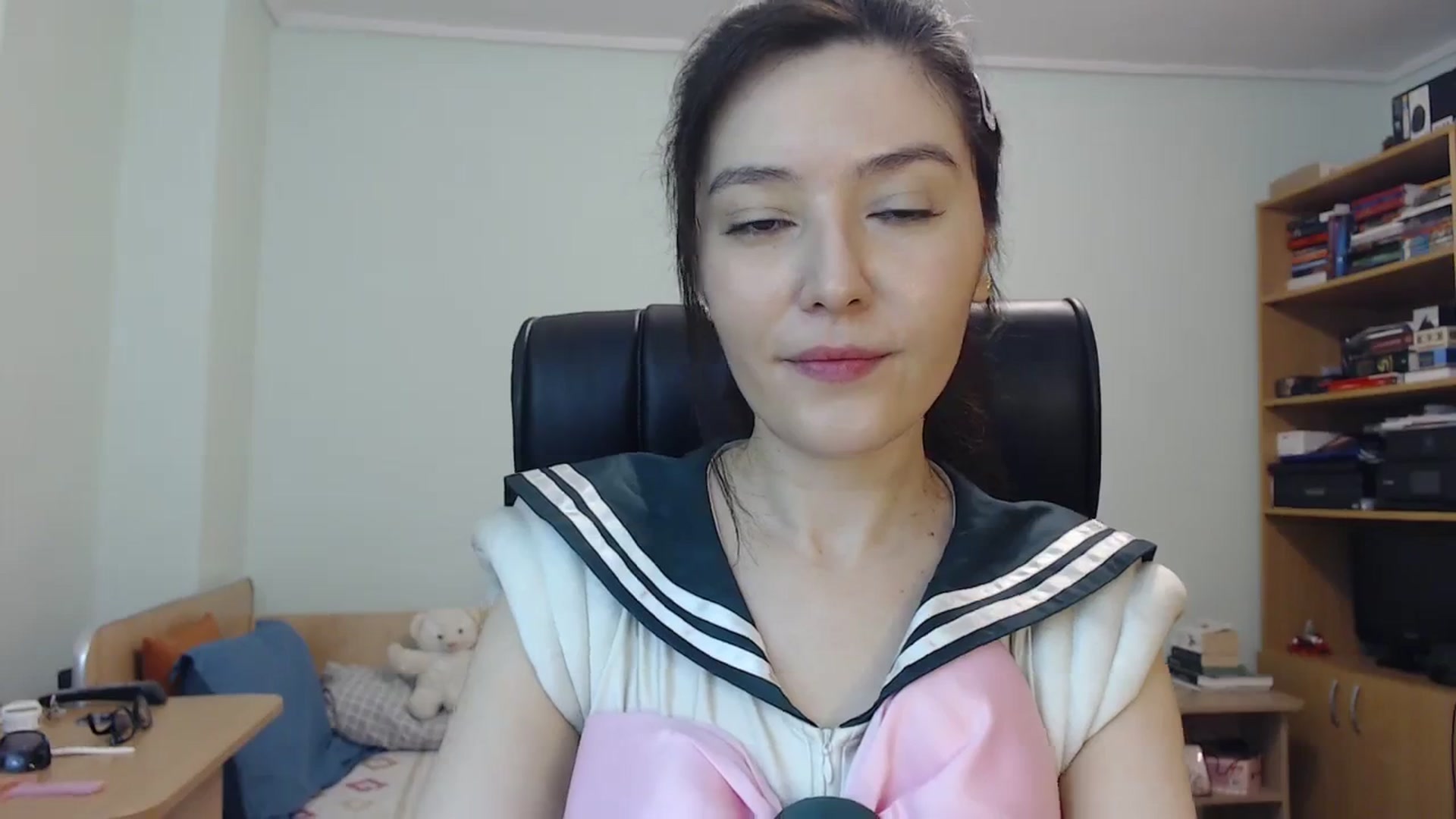 Gallery image thumbnail from SailorJupit3r's myfreecams stream on, 10/31/2023, 21:23 image 8 of 20
