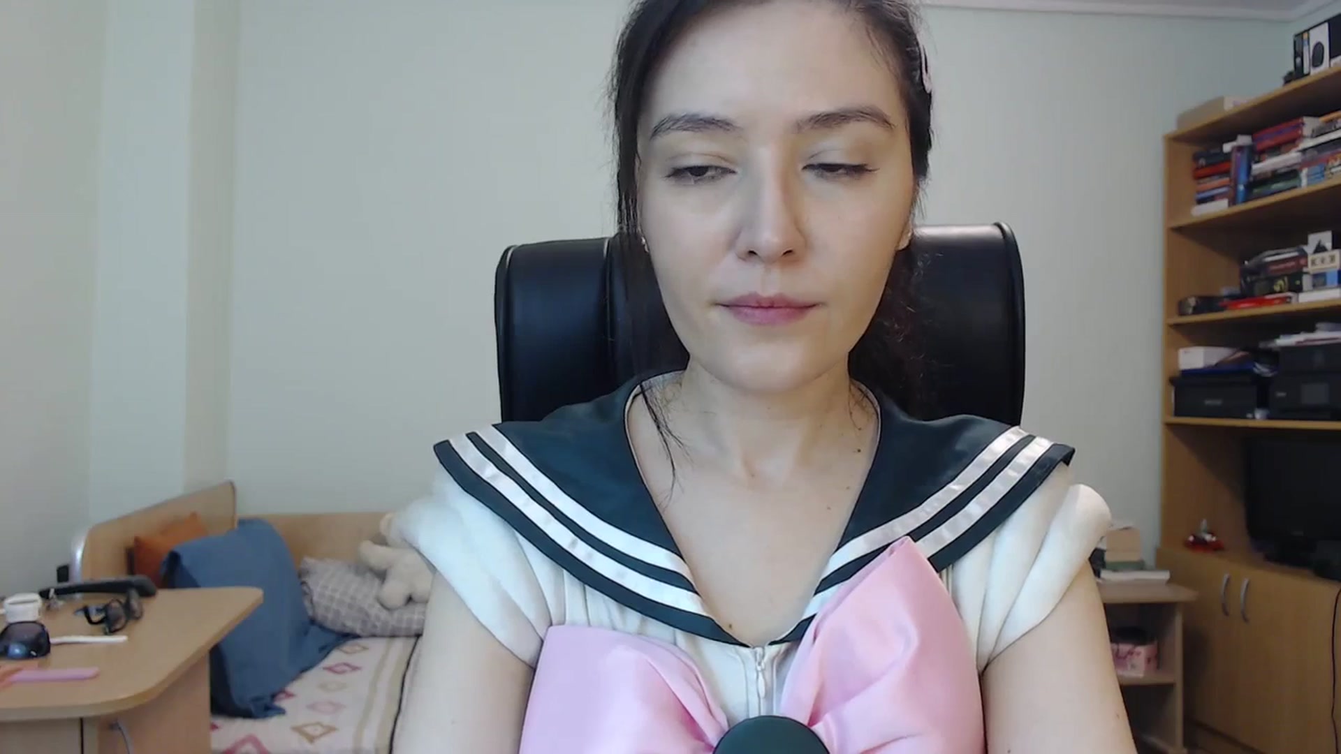 Gallery image thumbnail from SailorJupit3r's myfreecams stream on, 10/31/2023, 21:23 image 19 of 20