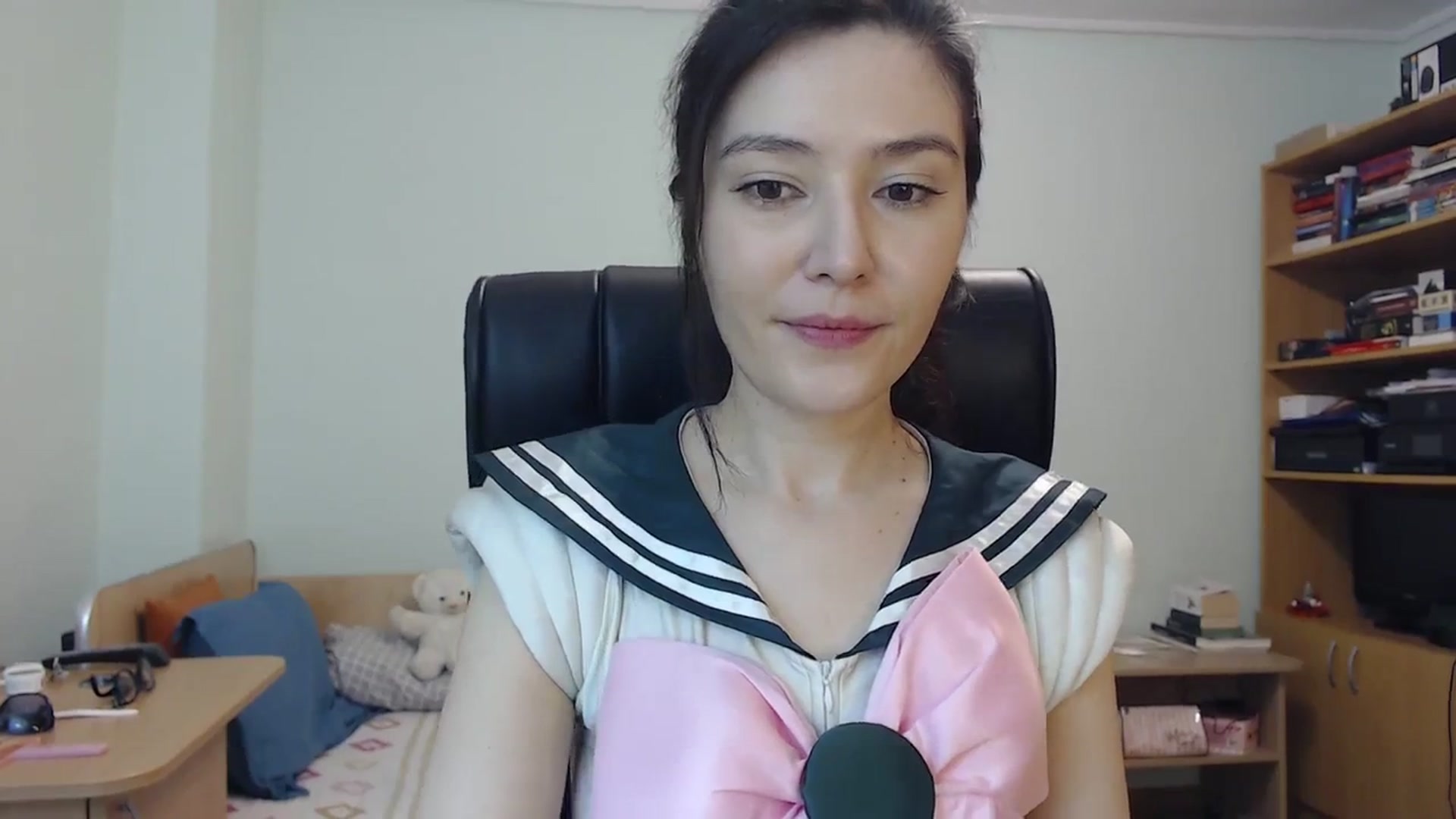 Gallery image thumbnail from SailorJupit3r's myfreecams stream on, 10/31/2023, 21:23 image 14 of 20