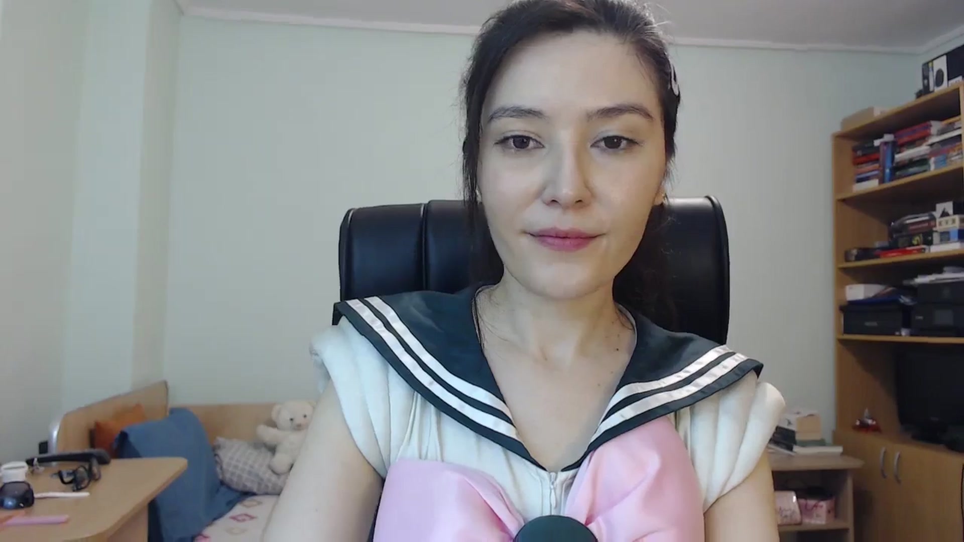 Gallery image thumbnail from SailorJupit3r's myfreecams stream on, 10/31/2023, 21:23 image 6 of 20