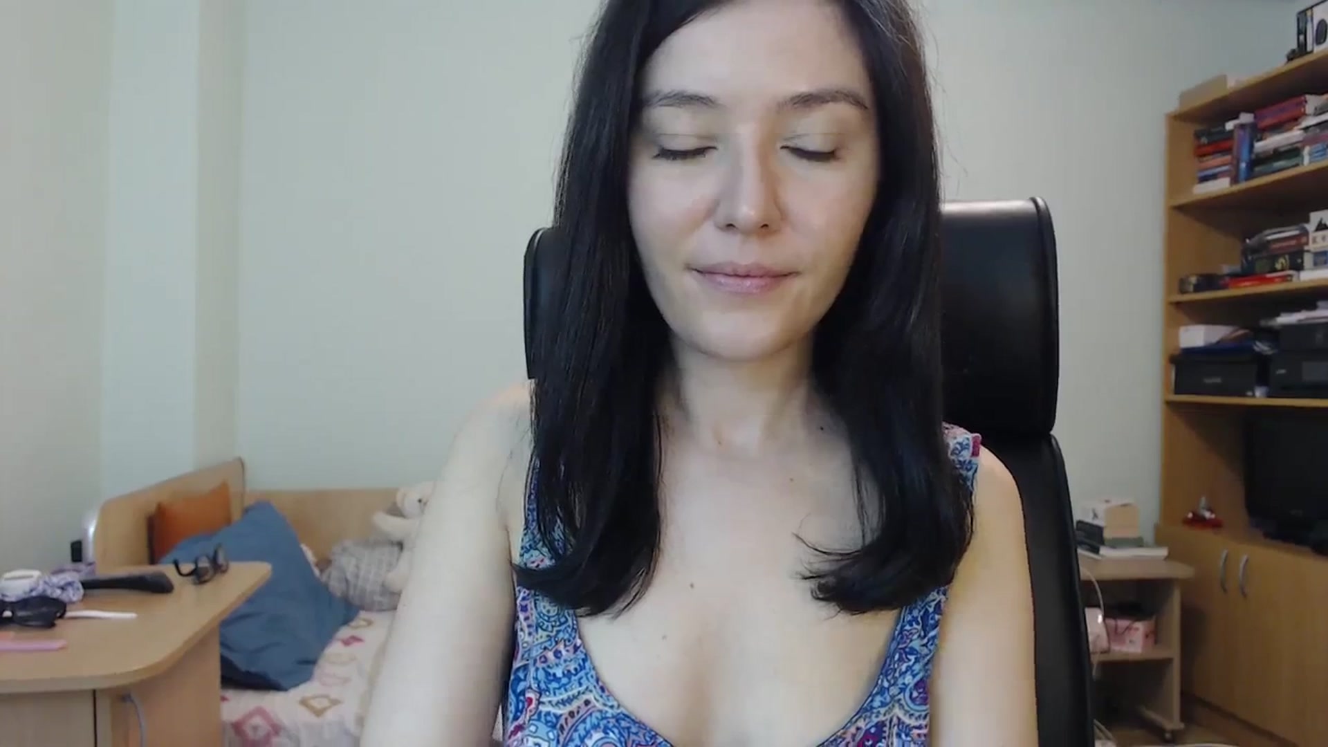 Gallery image thumbnail from SailorJupit3r's myfreecams stream on, 11/01/2023, 21:43 image 14 of 20