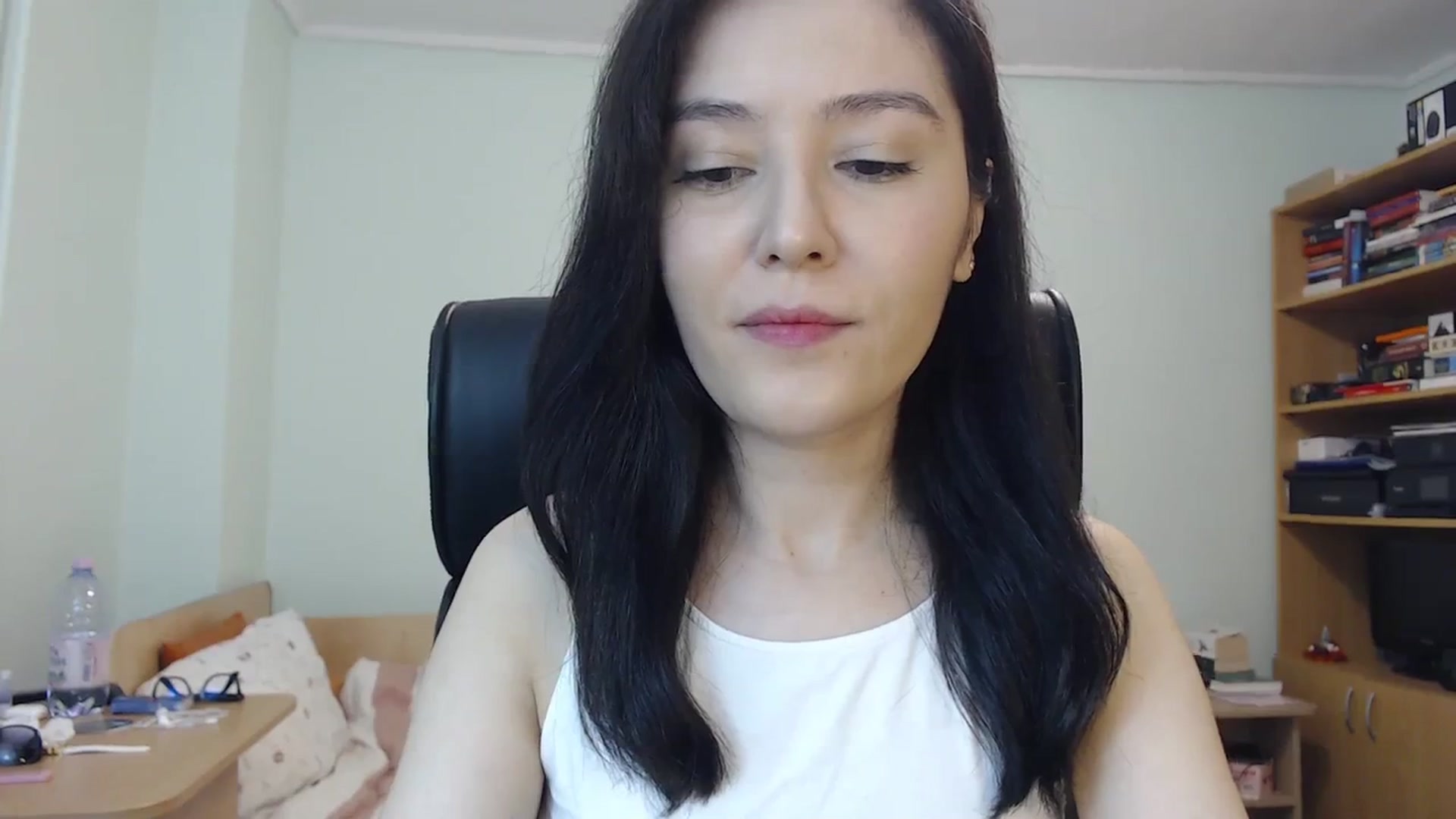Gallery image thumbnail from SailorJupit3r's myfreecams stream on, 11/12/2023, 21:12 image 7 of 20