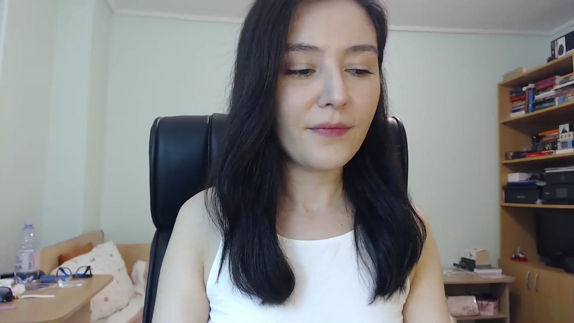 Gallery image thumbnail from SailorJupit3r's myfreecams stream on, 11/12/2023, 21:12 image 11 of 20