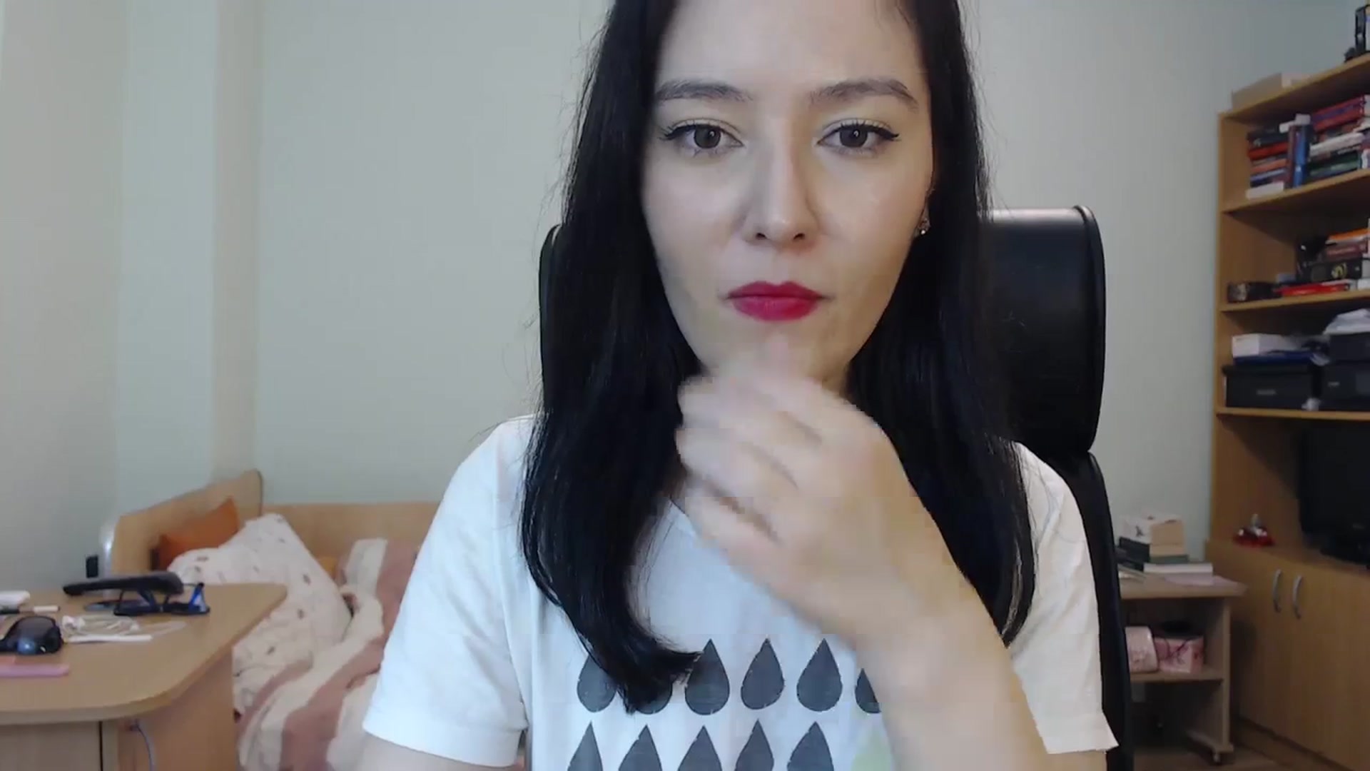 Gallery image thumbnail from SailorJupit3r's myfreecams stream on, 12/03/2023, 21:26 image 15 of 20